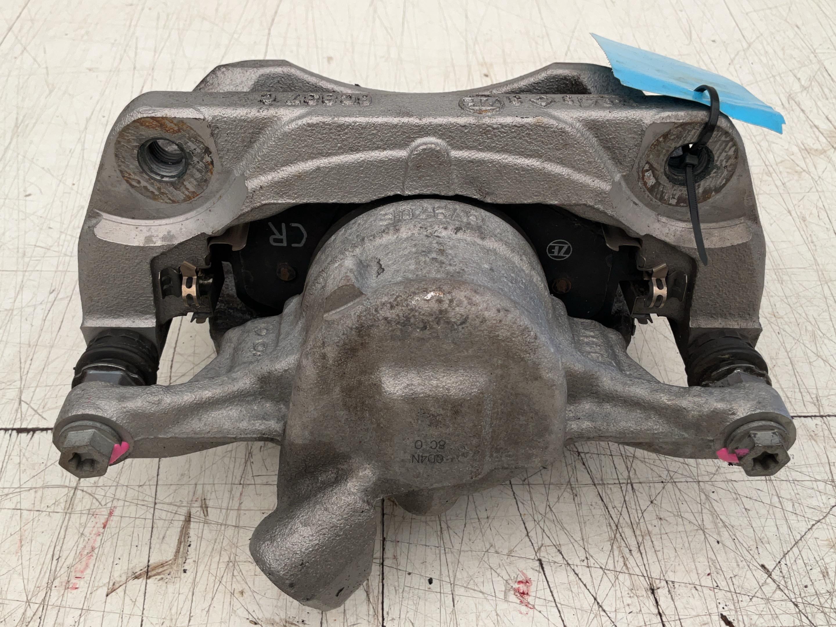 Brake caliper right front PEUGEOT 3008 II (MC, MR, MJ, M4) 1.2 Hybrid 136  100 kW  136 PS (05.2023-> )