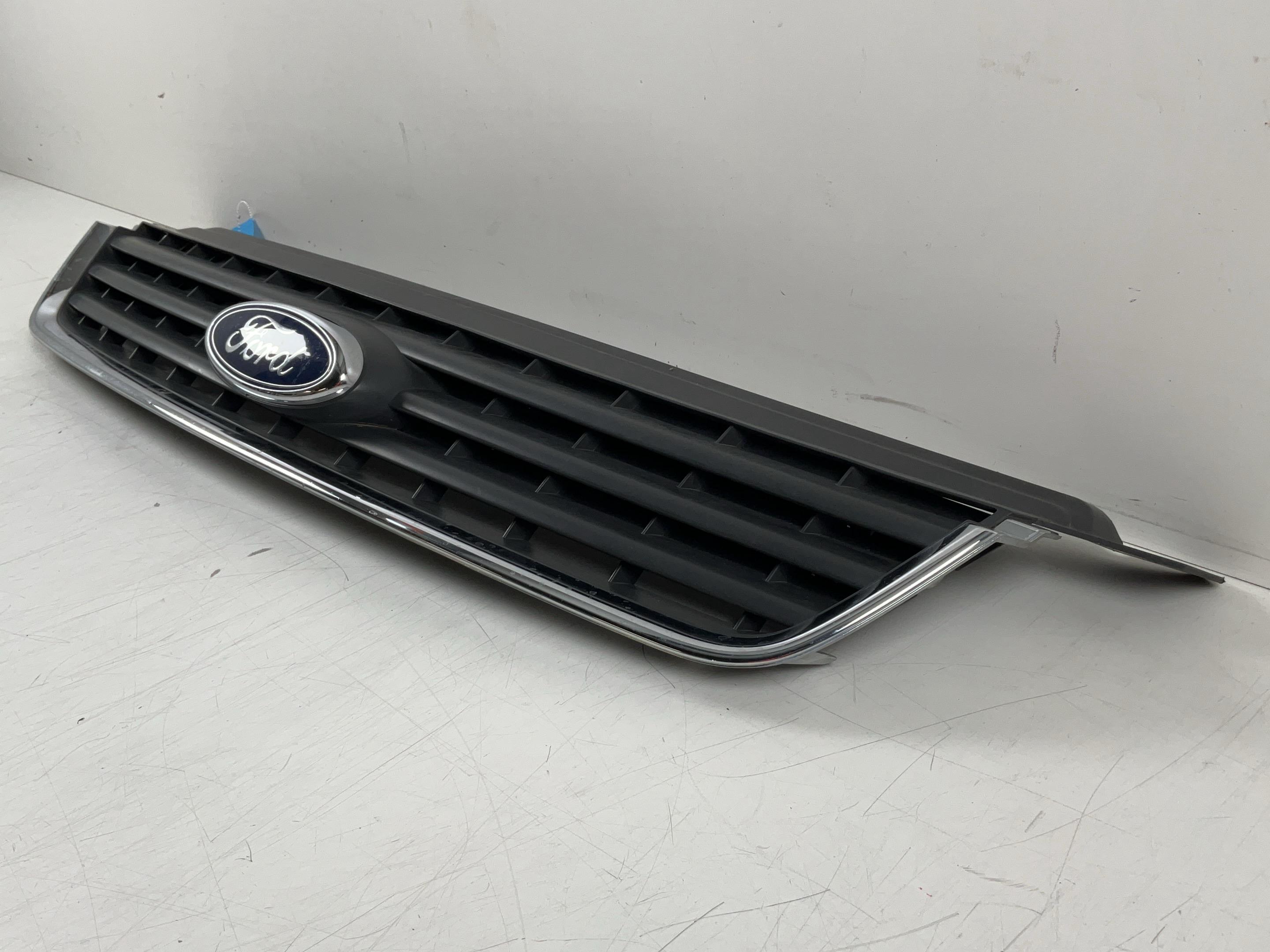 Kühlergrill FORD Kuga II (DM2) 2.0 TDCi  103 kW  140 PS (03.2013-> )