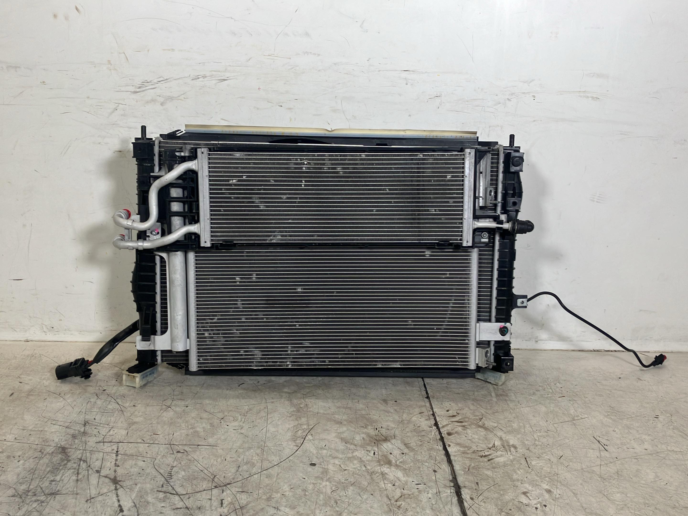 Paquet de radiateurs sans support de serrure OPEL Vivaro C Kasten (K0) VIVARO-E HYDROGEN  100 kW  136 PS (08.2022-> )