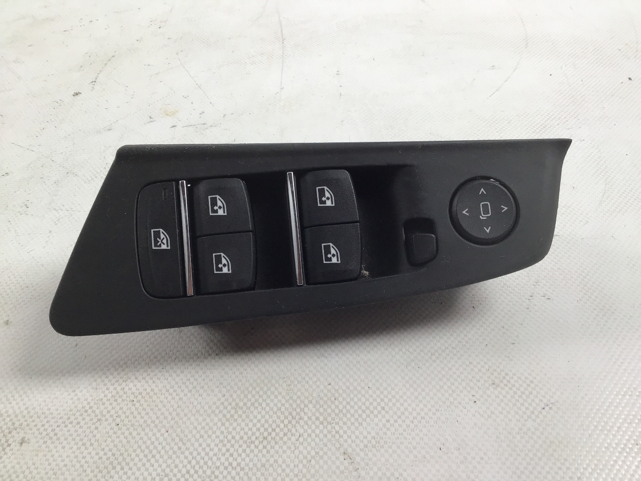 Interrupteur pour lève-vitre BMW 5er (G30, F90) 530i xDrive  185 kW  252 PS (09.2016-> ) Interrupteur pour lève-vitre BMW 5er (G30, F90) 530i xDrive  185 kW  252 PS (09.2016-> )