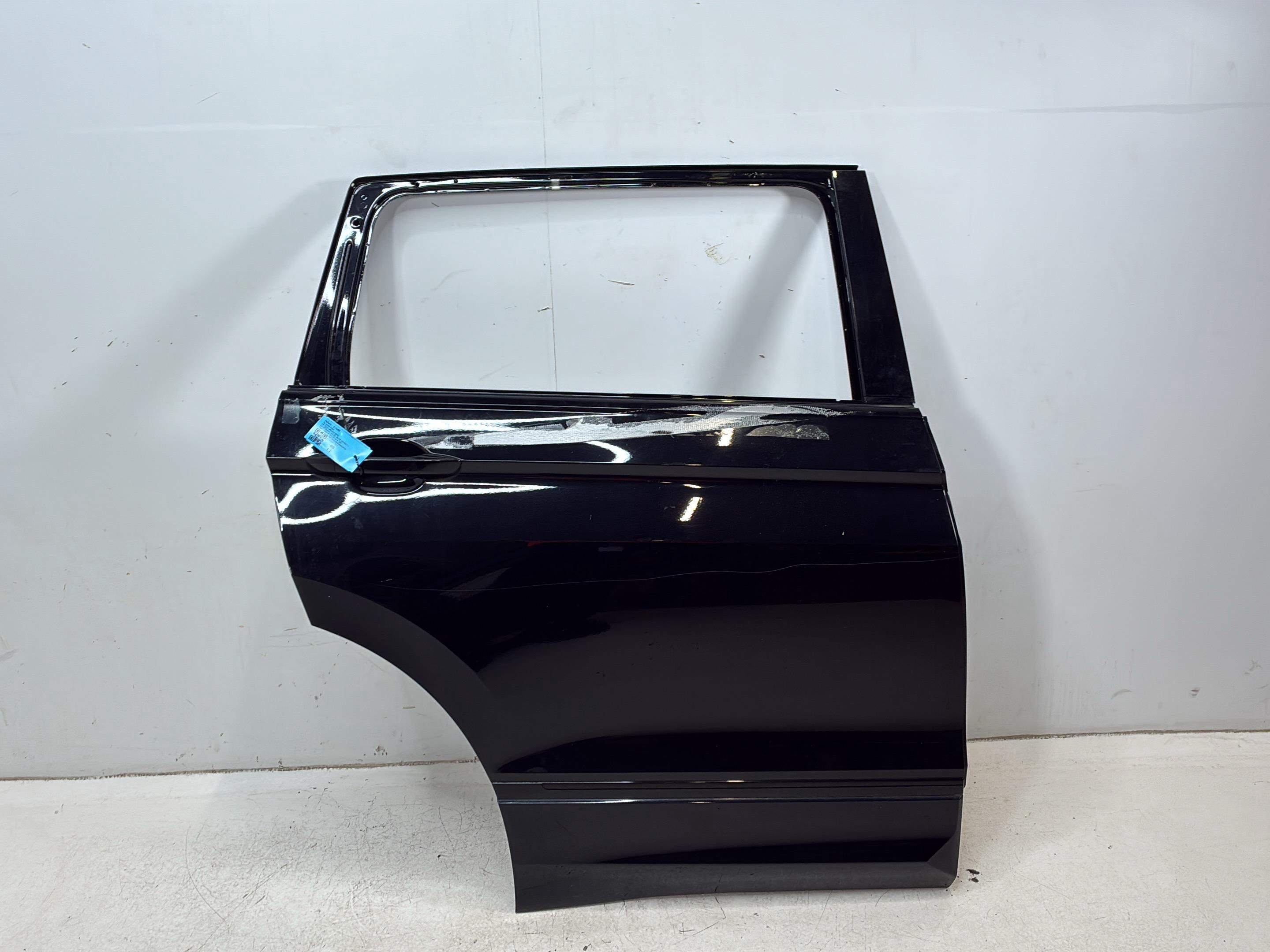 Door right rear VW Tiguan Allspace (BW2) 2.0 TDI 4motion  147 kW  200 PS (06.2020-> )