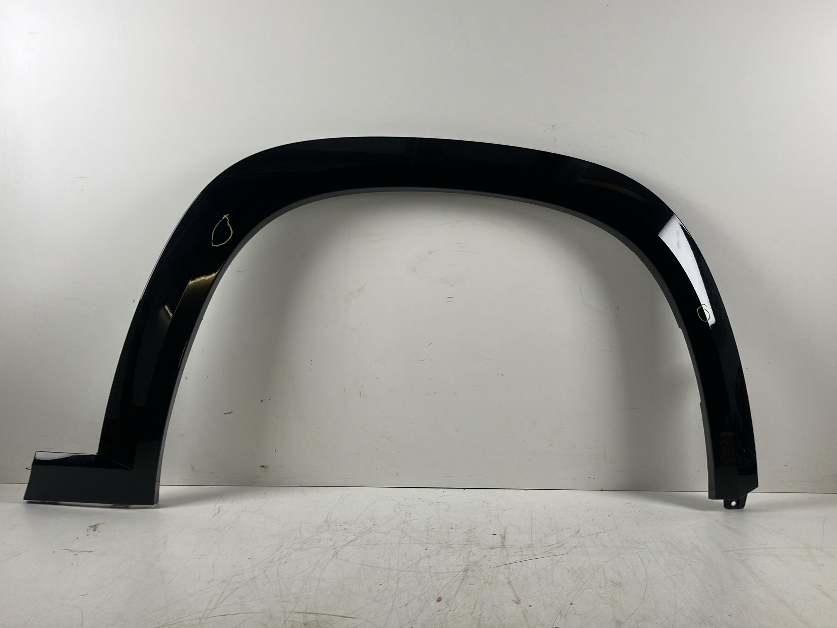 Blende Kotflügel rechts vorne BMW XM (G09) XM  480 kW  653 PS (12.2022-> )