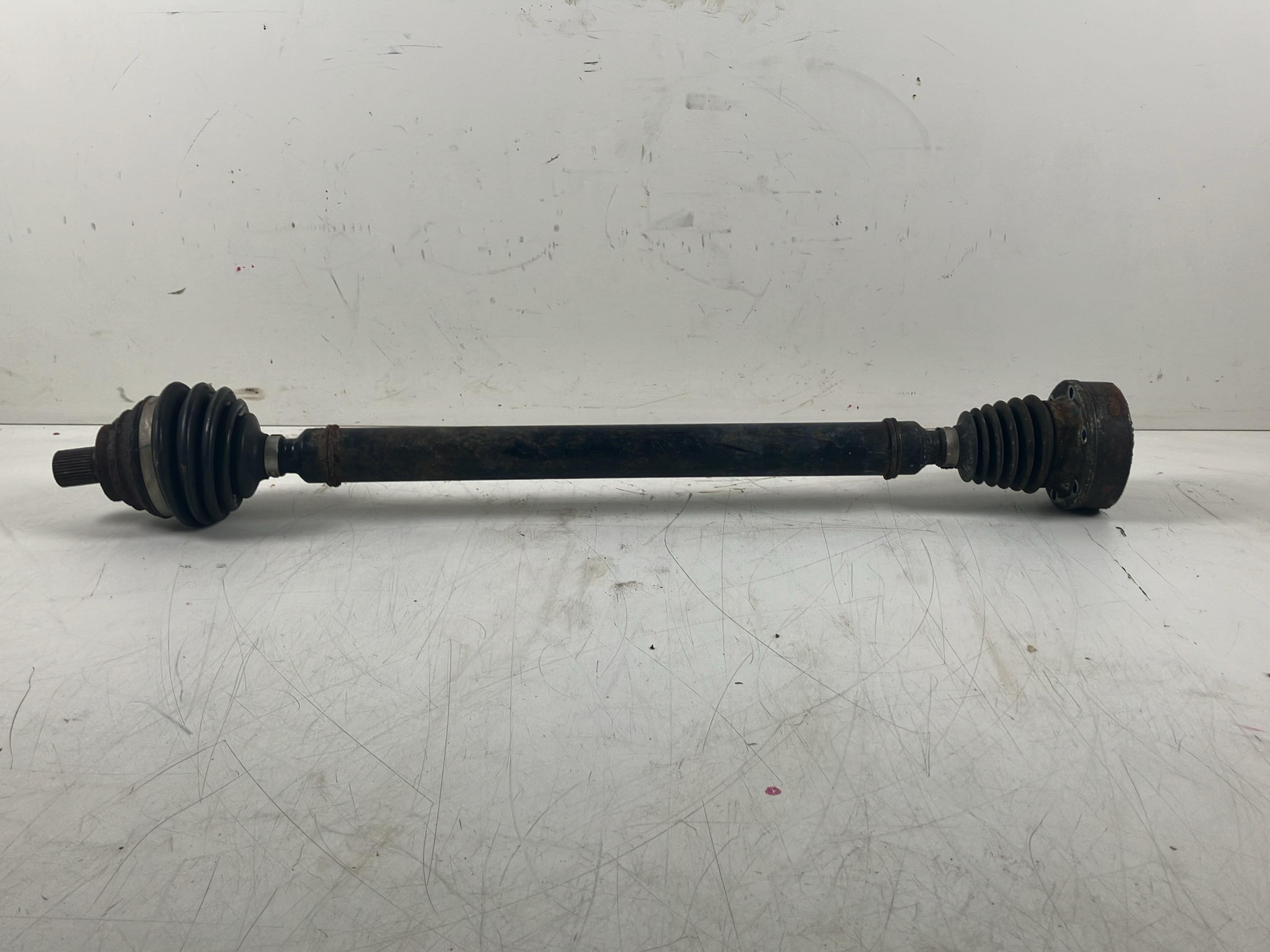Antriebswelle rechts vorne VW Golf VI Variant (AJ5) 1.6 TDI  77 kW  105 PS (07.2009-07.2013)