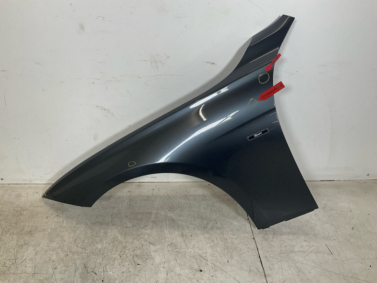 Kotflügel links vorne BMW 3er Touring (F31) 320d  135 kW  184 PS (07.2012-02.2016) Kotflügel links vorne BMW 3er Touring (F31) 320d  135 kW  184 PS (07.2012-02.2016)