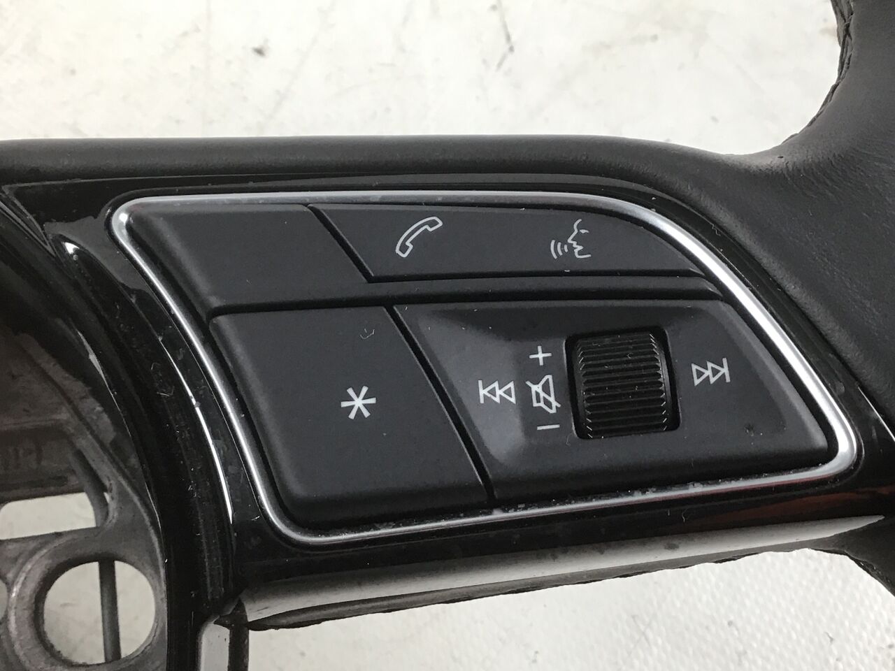 Stuurwiel AUDI A1 Sportback (GBA) 25 TFSI  70 kW  95 PS (11.2018-> )