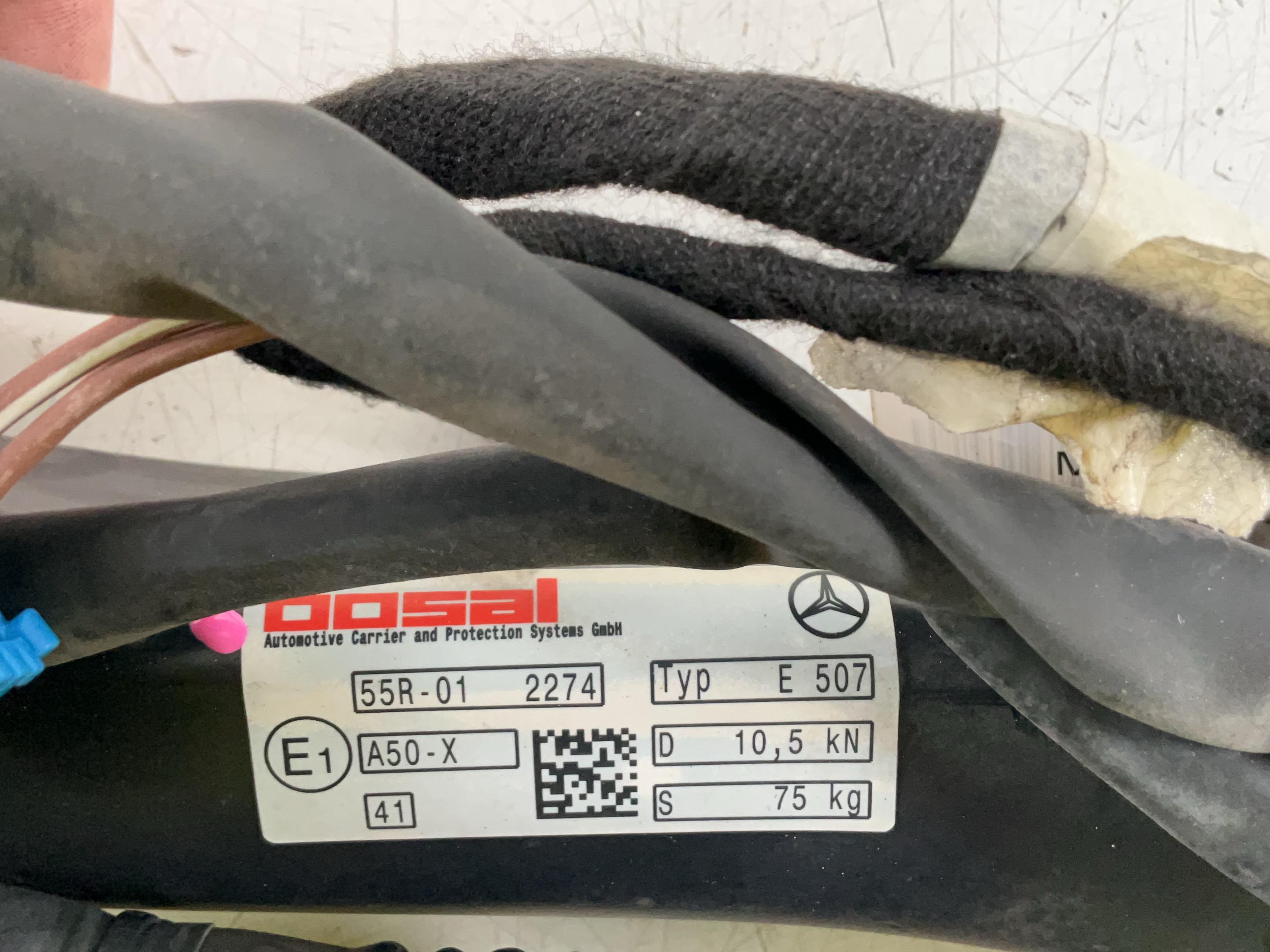 Cuplaj remorcă MERCEDES-BENZ C-Klasse (W205) C 200 BLUETEC  100 kW  136 PS (05.2014-05.2018)