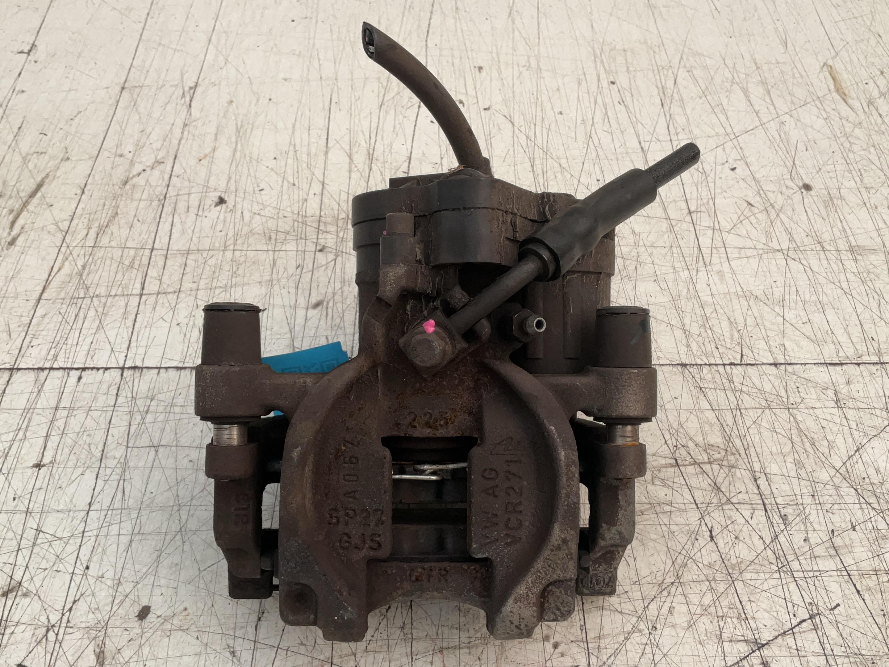 Bremssattel links hinten VW Golf VII Variant Van (BA) 1.6 TDI BlueMotion  81 kW  110 PS (05.2013-03.2017)