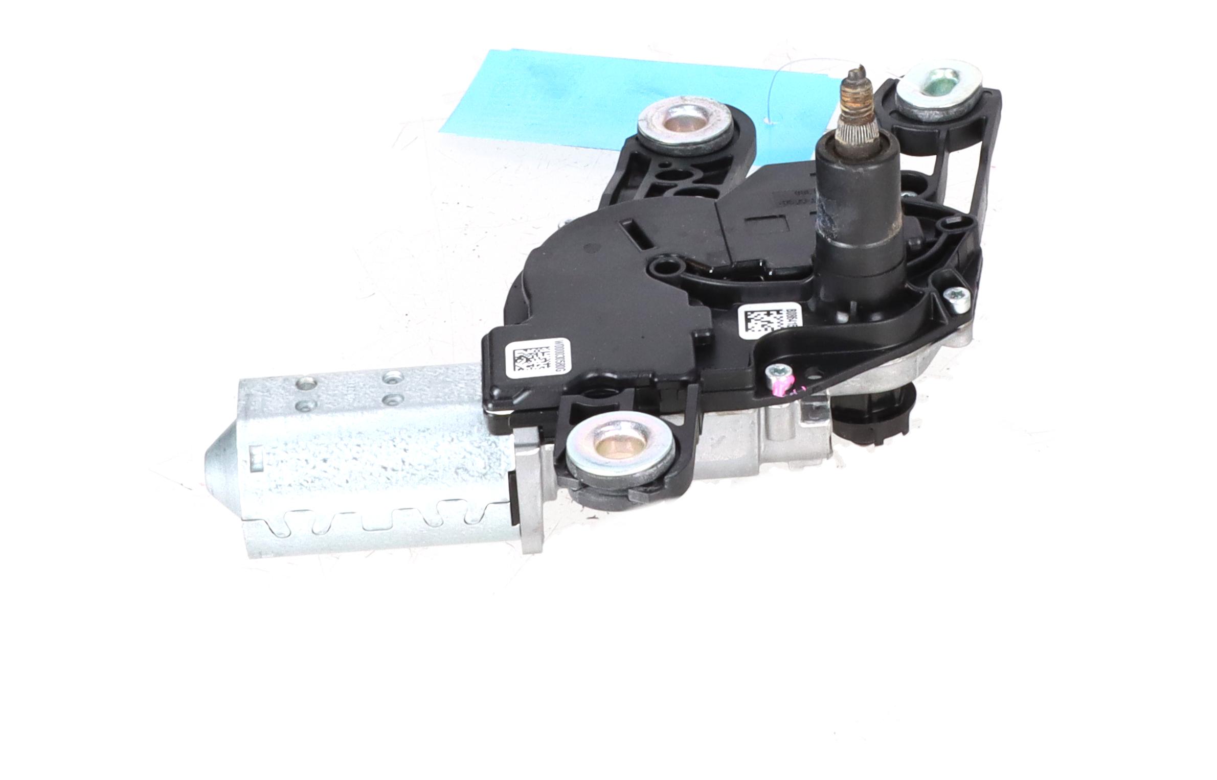 Moteur d'essuie-glace arrière AUDI A3 Sportback (8V) 1.0 TFSI  85 kW  115 PS (07.2016-> )