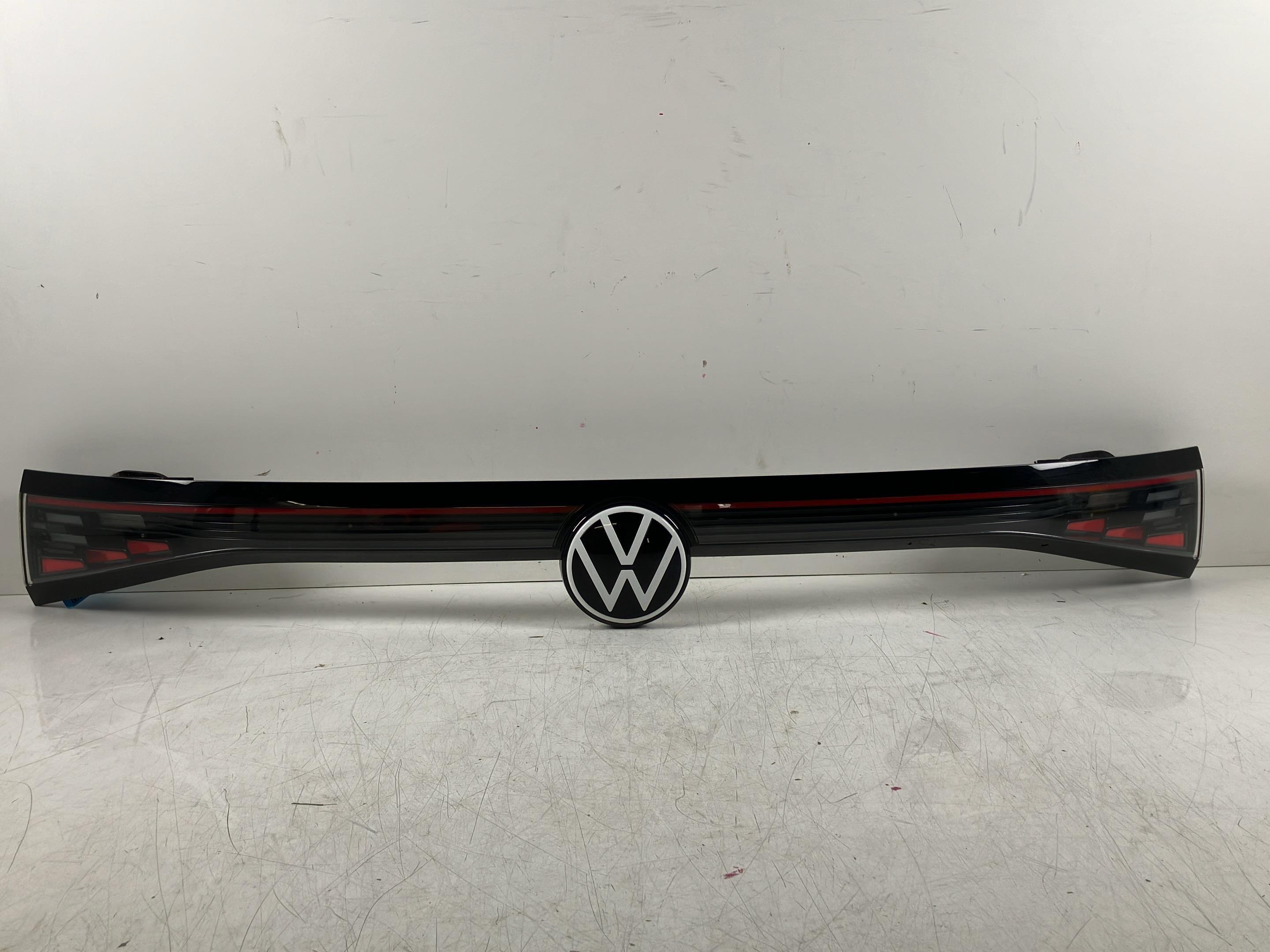 Feu arrière centre VW ID.4 (E21) GTX 4motion  250 kW  340 PS (10.2023-> )