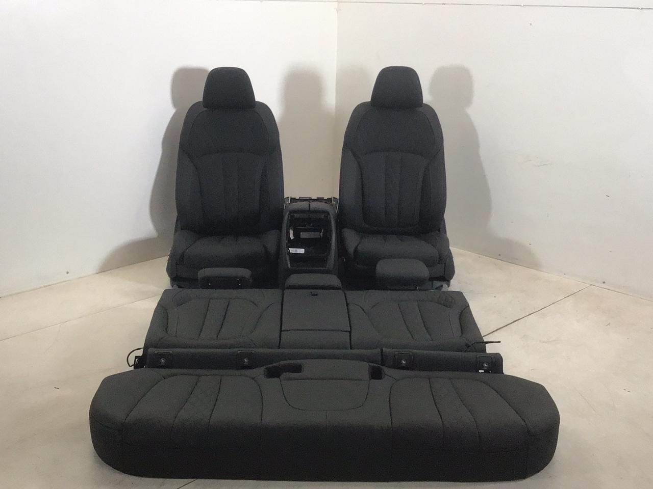 Interior equipment BMW X5 (G05, F95) xDrive40d Mild-Hybrid  259 kW  352 PS (06.2023-> )