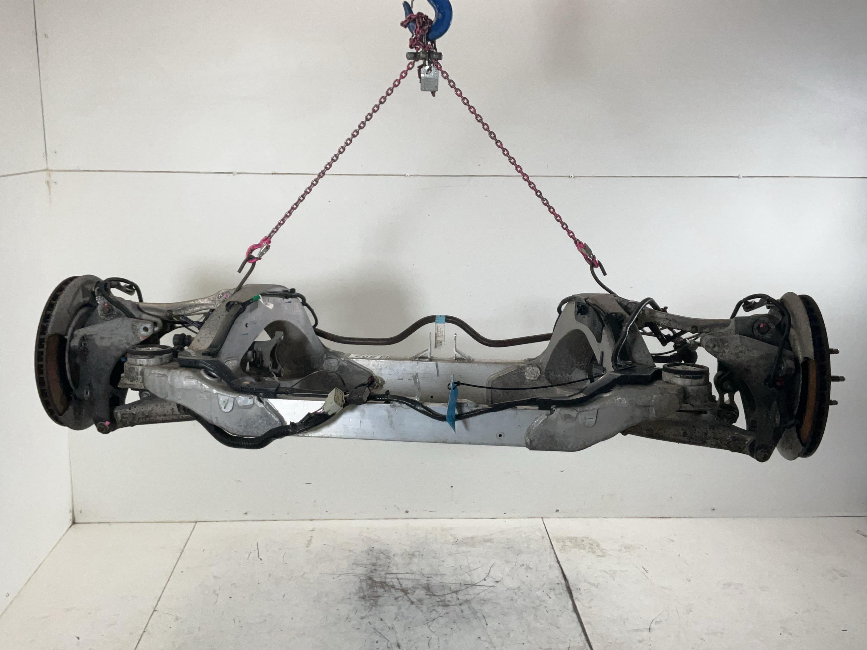 Rear axle complete TESLA Model X (5YJX) 100D AWD  386 kW  525 PS (08.2017-> )