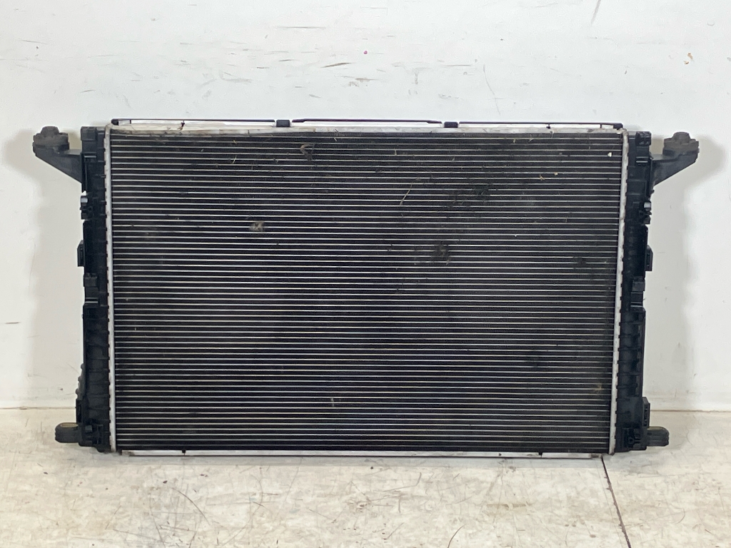 Pakiet chłodnicy bez tylnego zderzaka AUDI Q7 (4M) 3.0 TDI  200 kW  272 PS (06.2015-> )