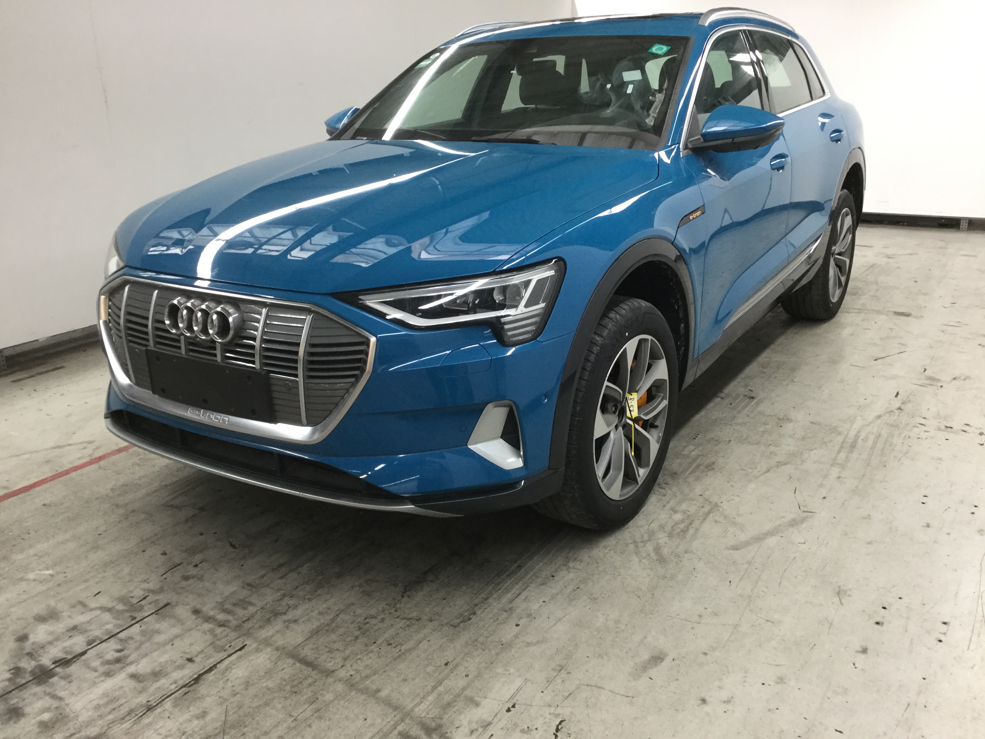 AUDI