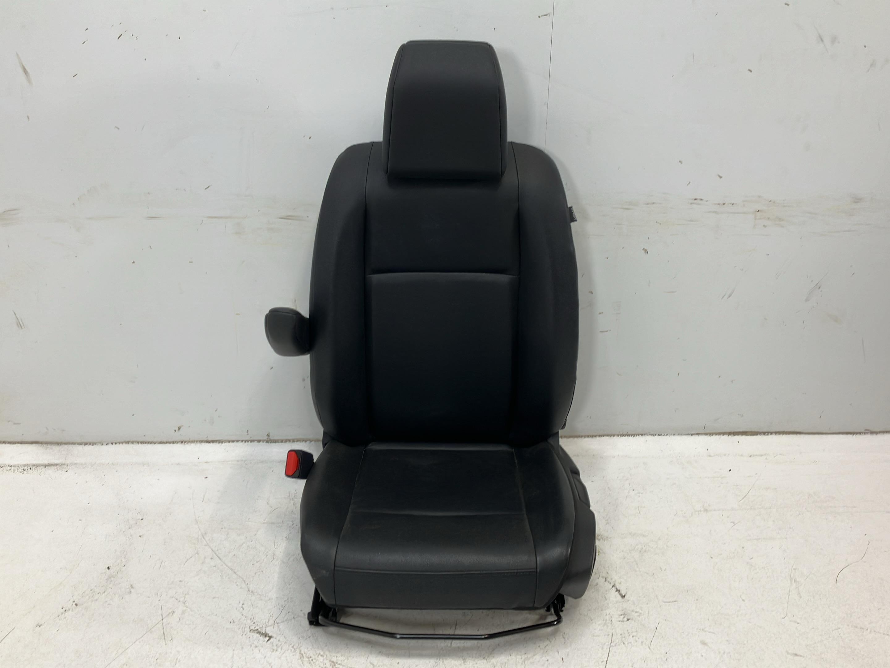 Stoel linksvoor PEUGEOT Expert III Kasten (V) E-Expert Hydrogen  100 kW  136 PS (10.2024-> )