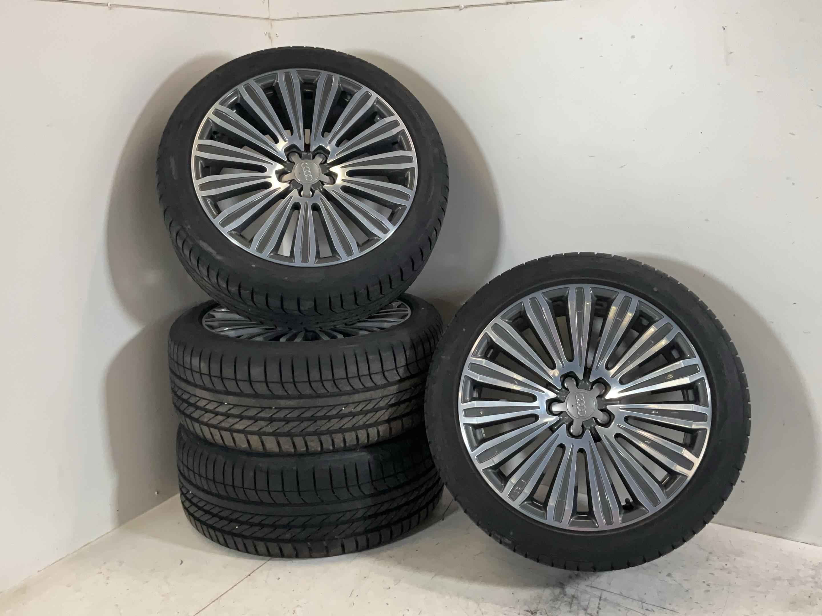 Wielen set AUDI A8 (4H) 3.0 TDI quattro  190 kW  258 PS (10.2013-01.2018)