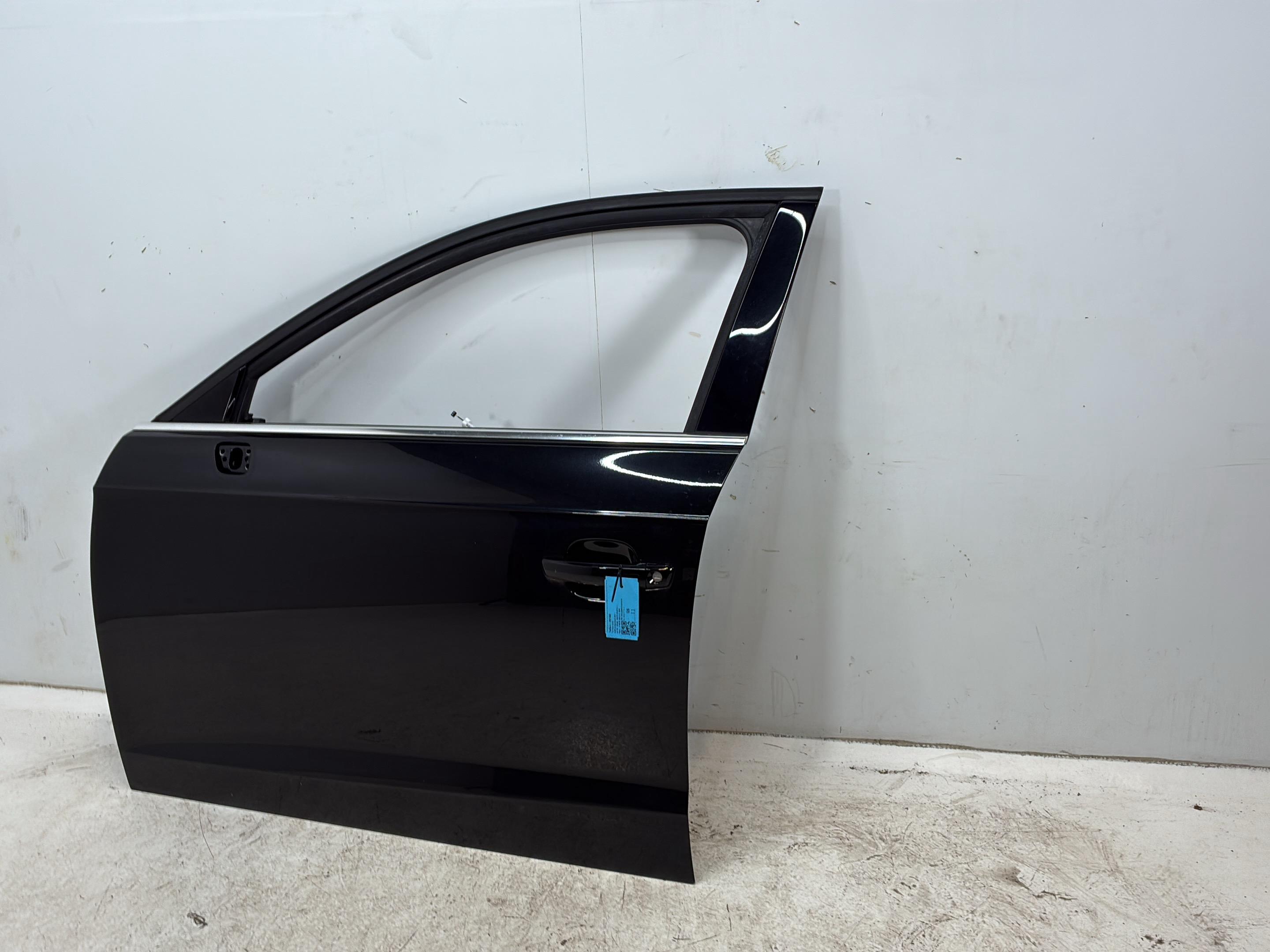 Door left front AUDI A3 Sportback (8V) 2.0 TDI  135 kW  184 PS (05.2013-> )