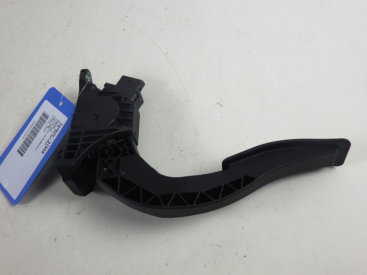 Pédale d'accélérateur AUDI Q7 (4M) 3.0 TFSI  245 kW  333 PS (01.2015-> ) Pédale d'accélérateur AUDI Q7 (4M) 3.0 TFSI  245 kW  333 PS (01.2015-> )