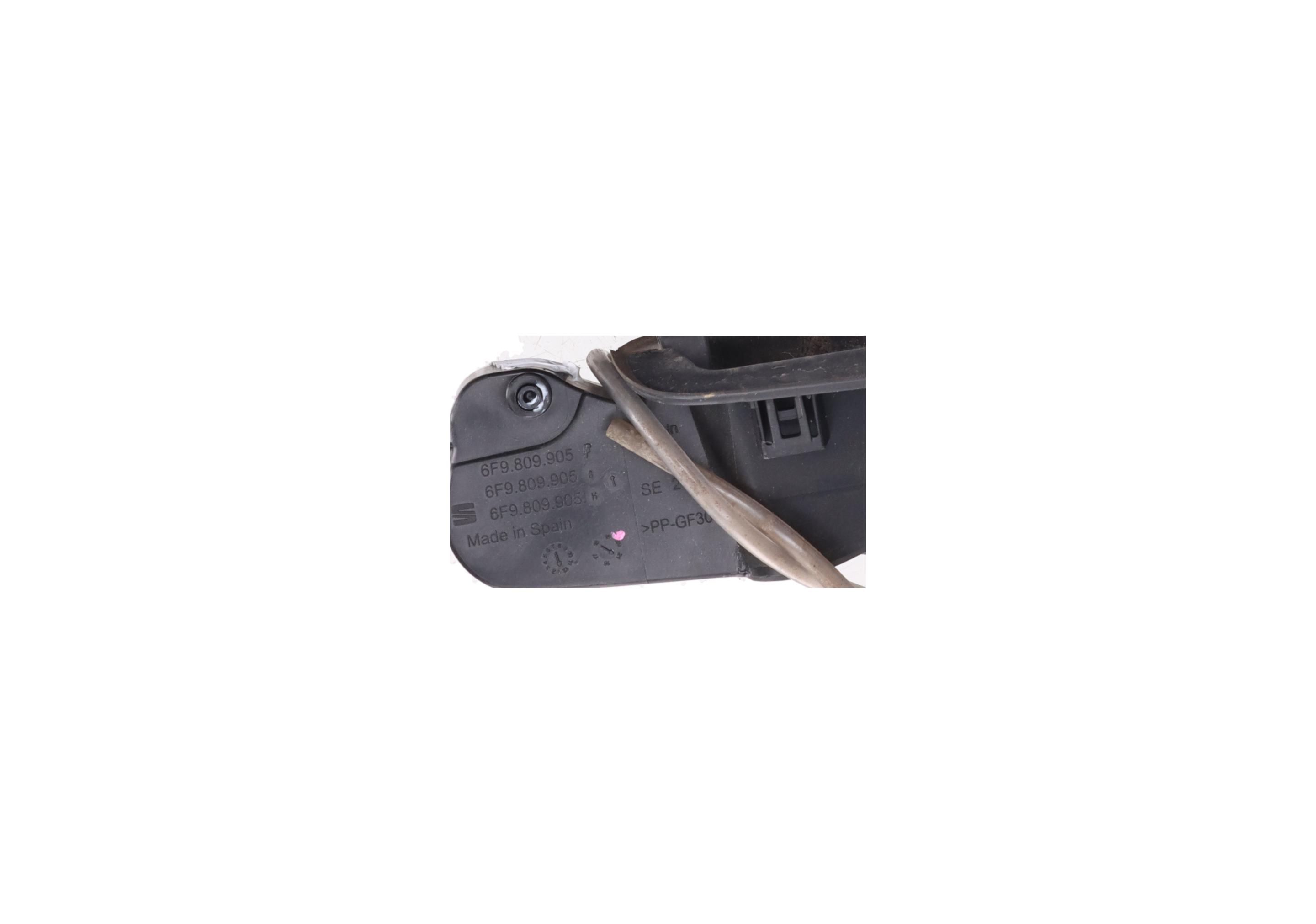 Tankklappe SEAT Arona (KJ7) 1.0 TSI  81 kW  110 PS (06.2020-> )