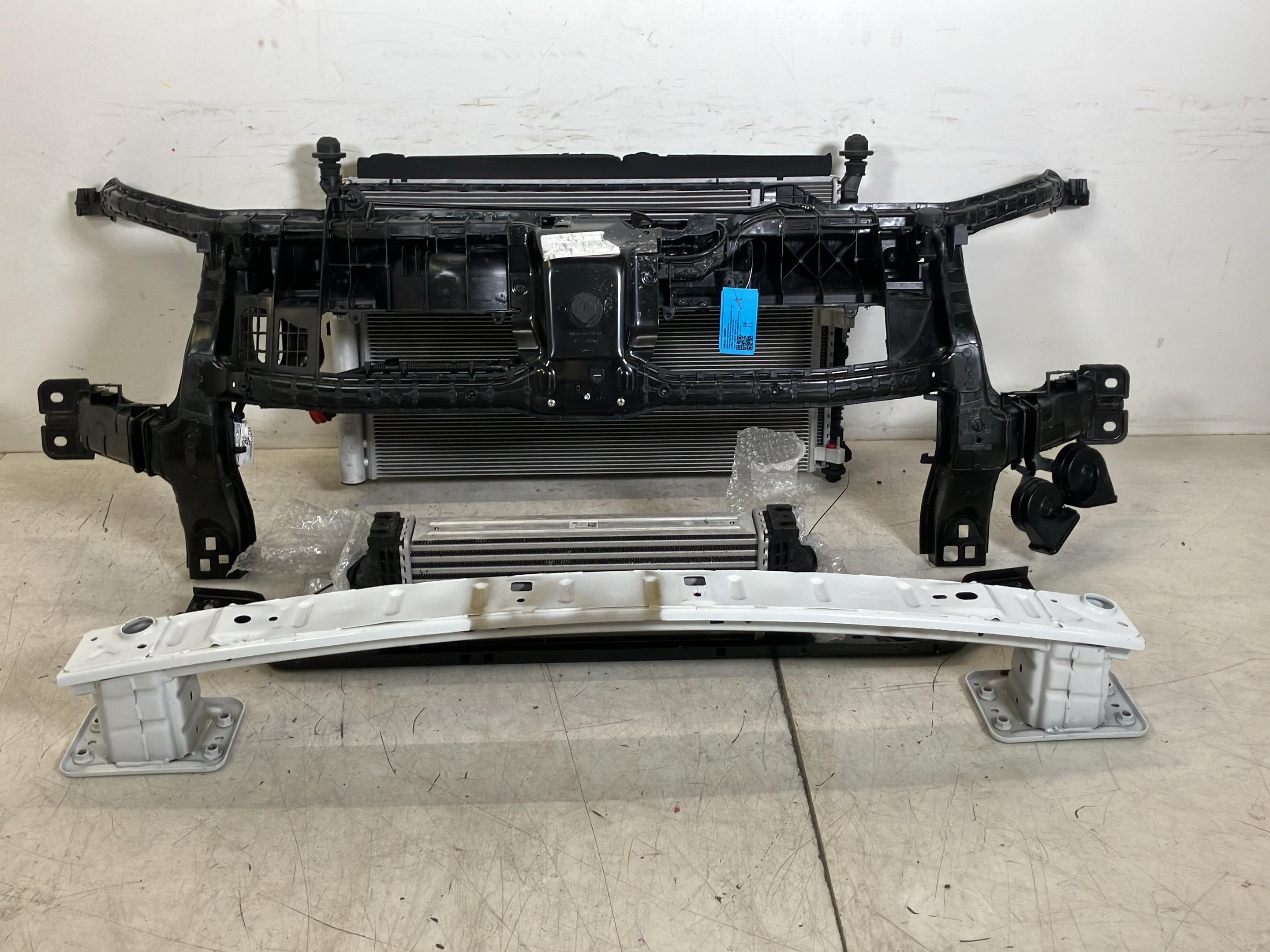 Pakiet chłodnicy ze zderzakiem FORD Transit V363 Bus (FAD, FBD) 2.0 EcoBlue  121 kW  165 PS (07.2023-> )