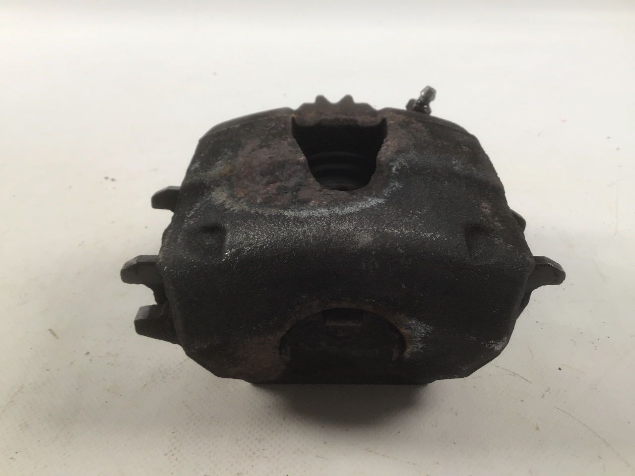 Bremssattel links vorne VW Polo V (6R, 6C) 1.0  44 kW  60 PS (01.2014-> )
