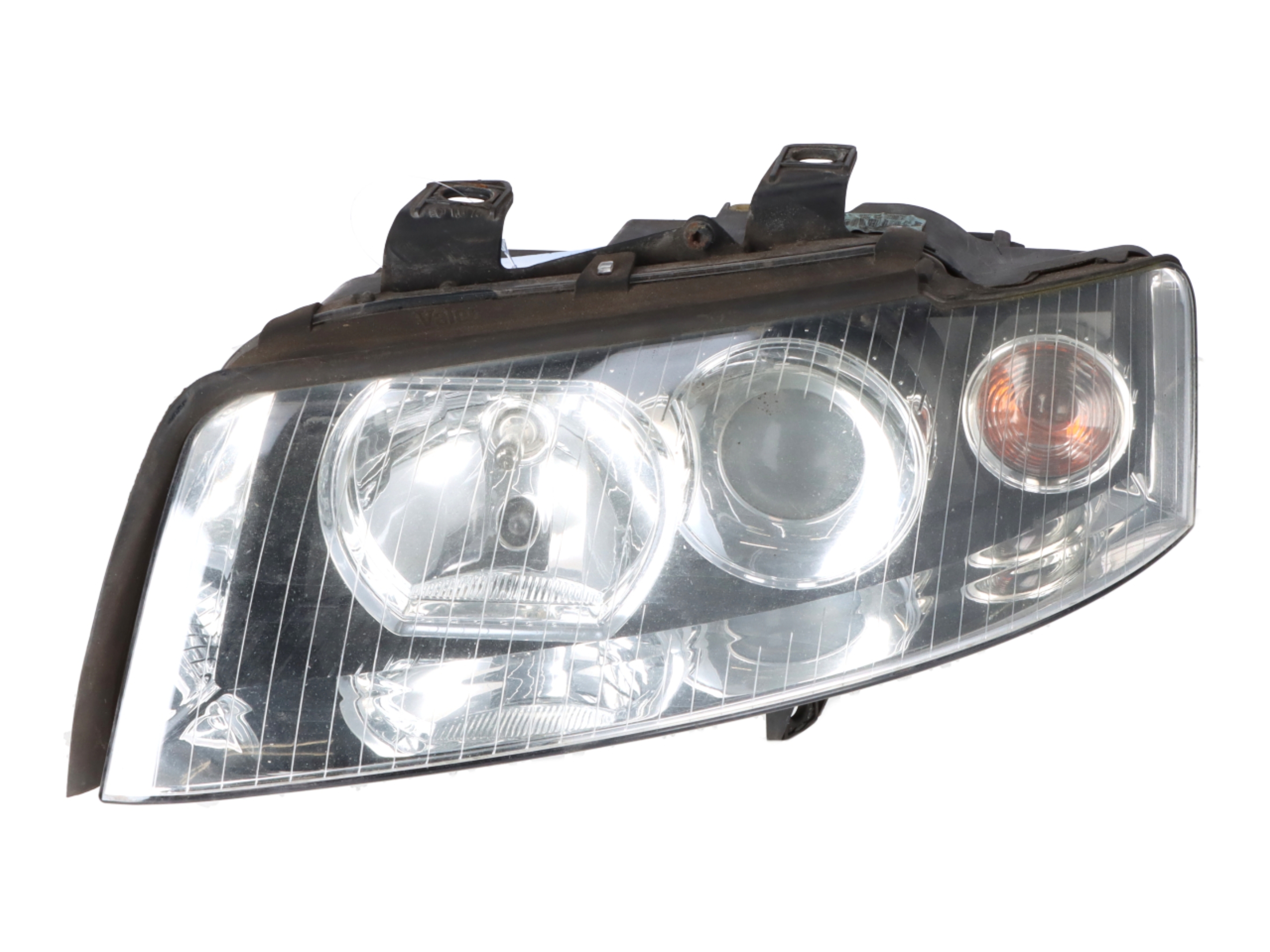 Koplamp links AUDI A4 Avant (8E, B6) 1.9 TDI  96 kW  131 PS (09.2001-12.2004)