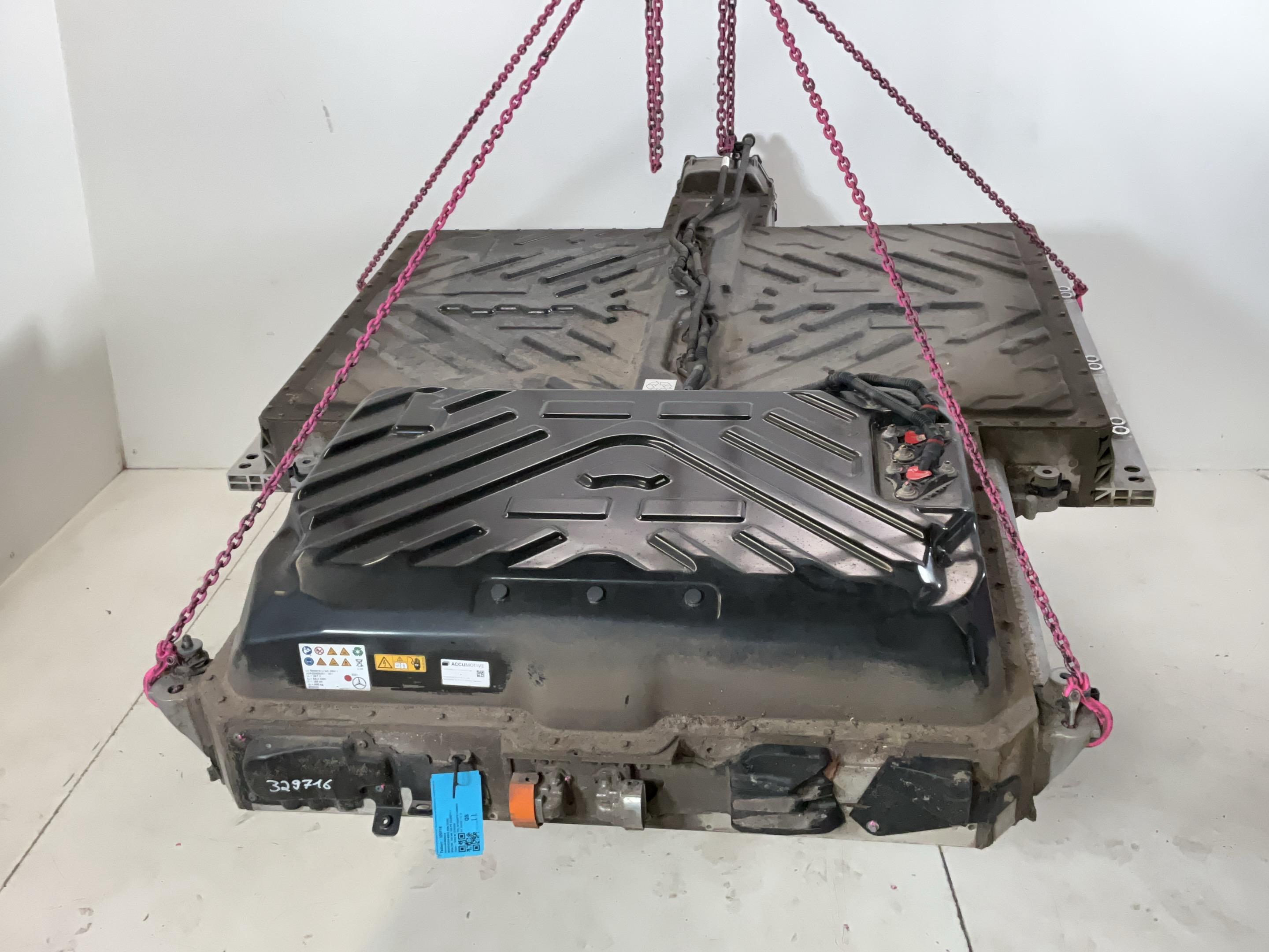 Accu MERCEDES-BENZ EQA (H243) EQA 250  140 kW  190 PS (02.2021-> )