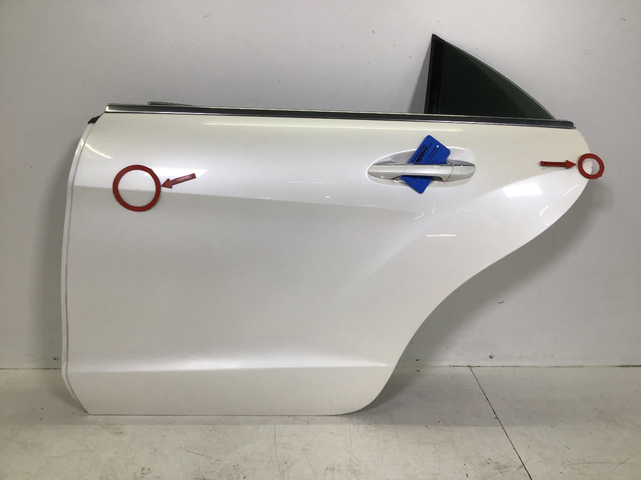 Porte arrière gauche MERCEDES-BENZ CLS (C218) CLS 350 CDI  195 kW  265 PS (10.2012-> )