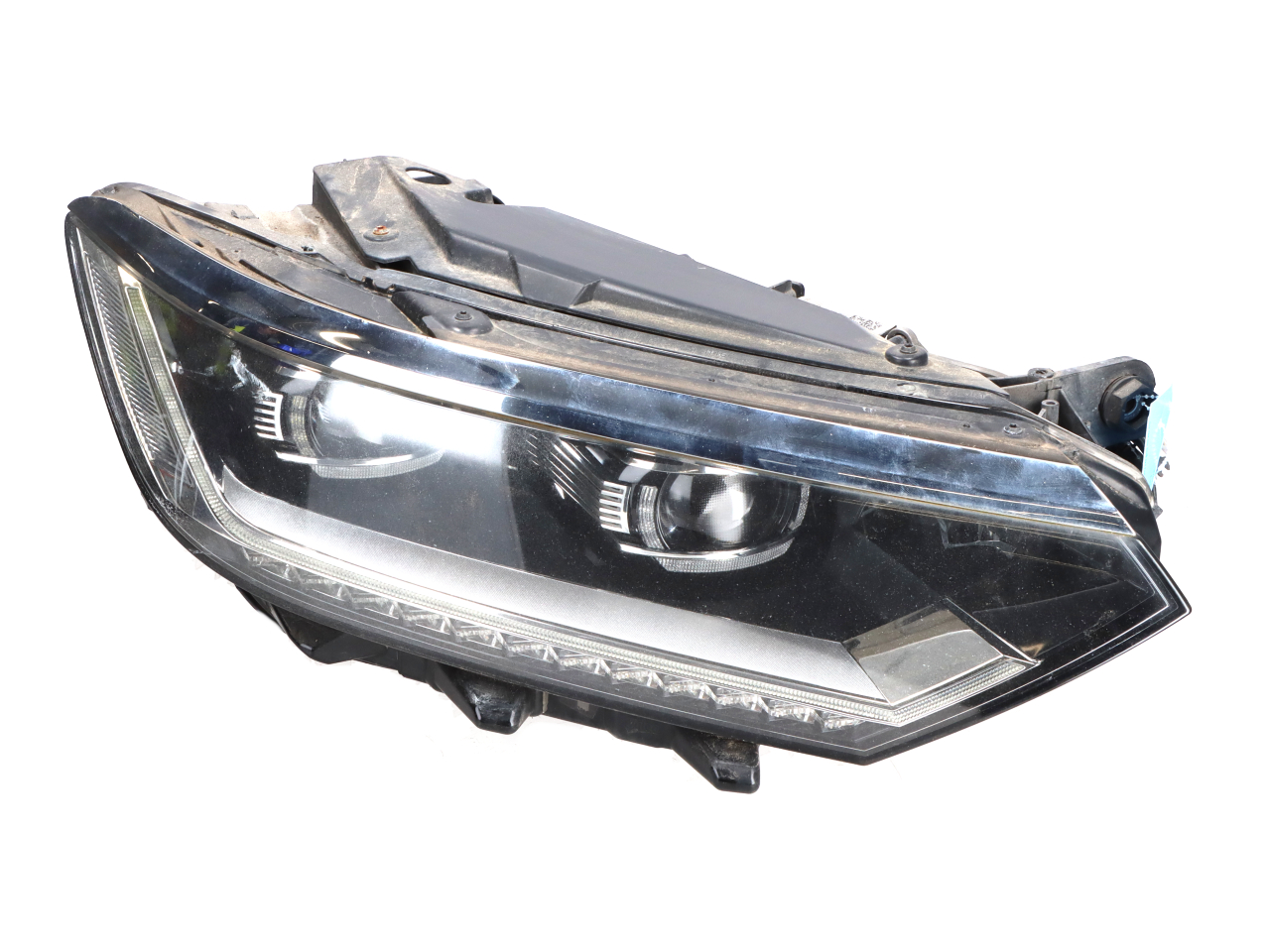 Reflektory prawy VW Passat B8 (3G) 2.0 TDI 4motion  140 kW  190 PS (11.2014-> )