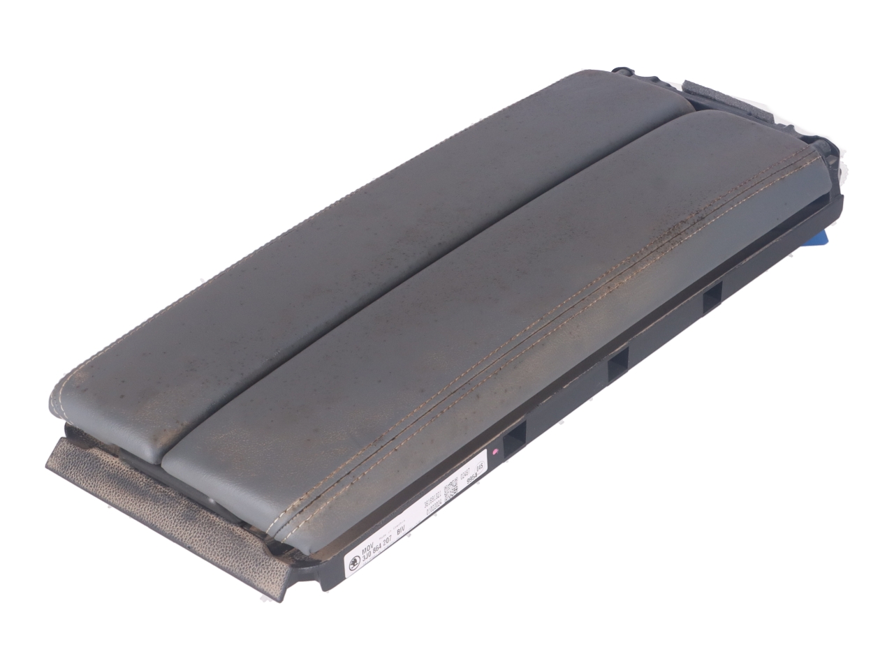 Armlehne VW Passat B9 Variant (CJ5) 1.5 eTSI  110 kW  150 PS (10.2023-> )