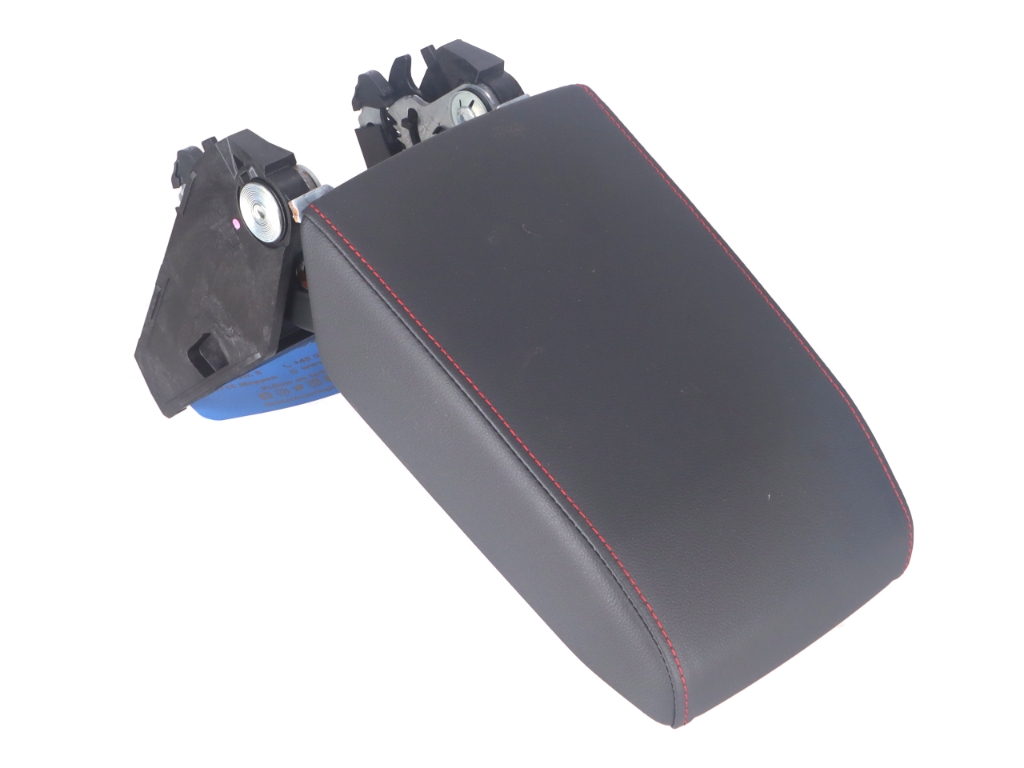 Armrest VW Golf VIII (CD) 2.0 GTI  180 kW  245 PS (09.2020-> )