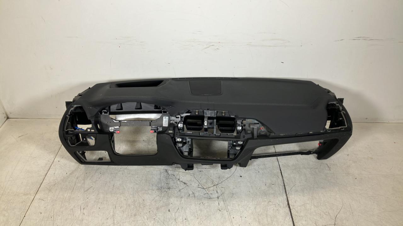 Armaturenbrett BMW X3 (G01, F97) xDrive 20d  140 kW  190 PS (08.2017-> ) Armaturenbrett BMW X3 (G01, F97) xDrive 20d  140 kW  190 PS (08.2017-> )