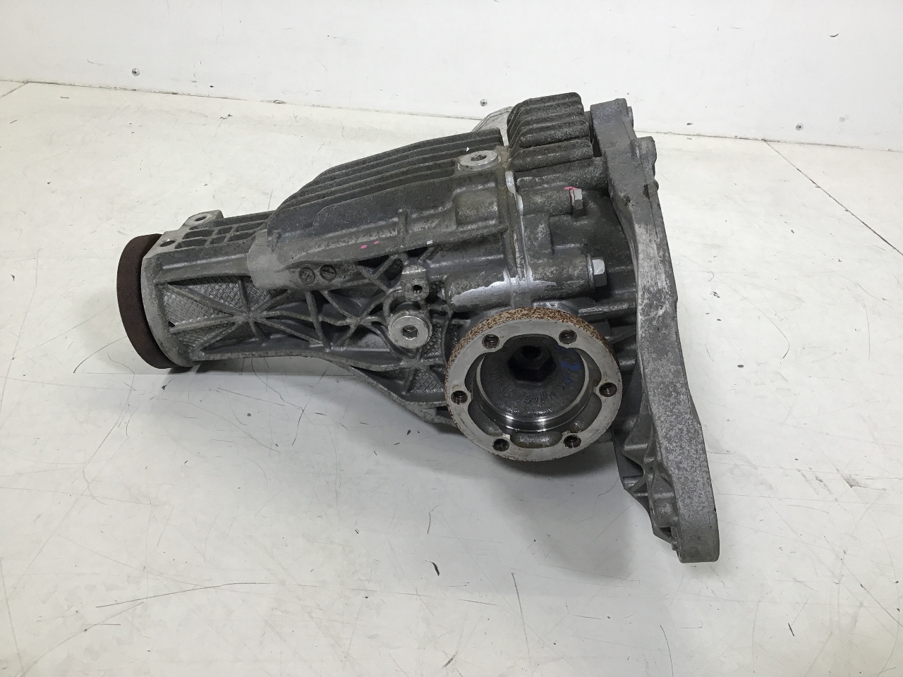 Hinterachsgetriebe AUDI A8 (4H) 3.0 TDI quattro  190 kW  258 PS (10.2013-01.2018) Hinterachsgetriebe AUDI A8 (4H) 3.0 TDI quattro  190 kW  258 PS (10.2013-01.2018)