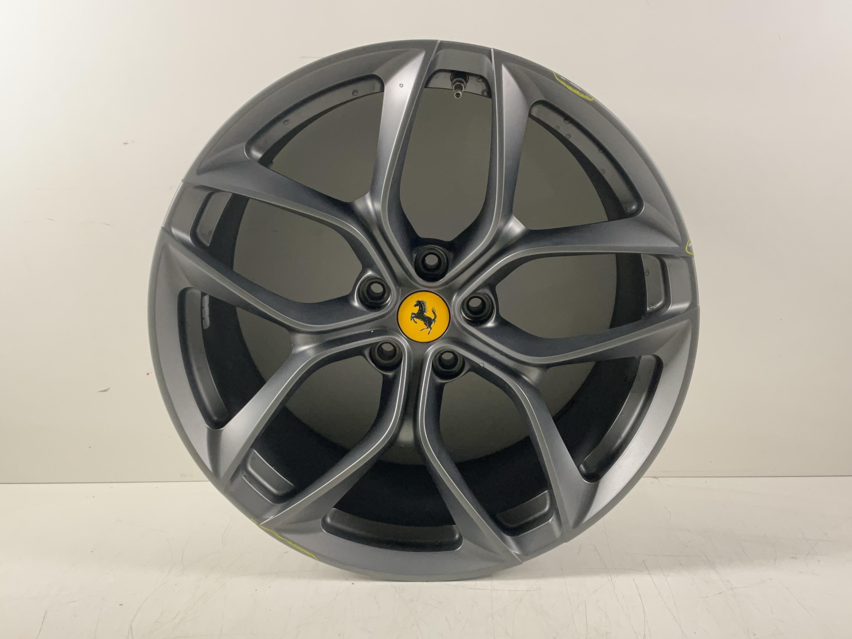 Felge Alu FERRARI GTC4 Lusso 3.9 T  449 kW  610 PS (10.2016-> )