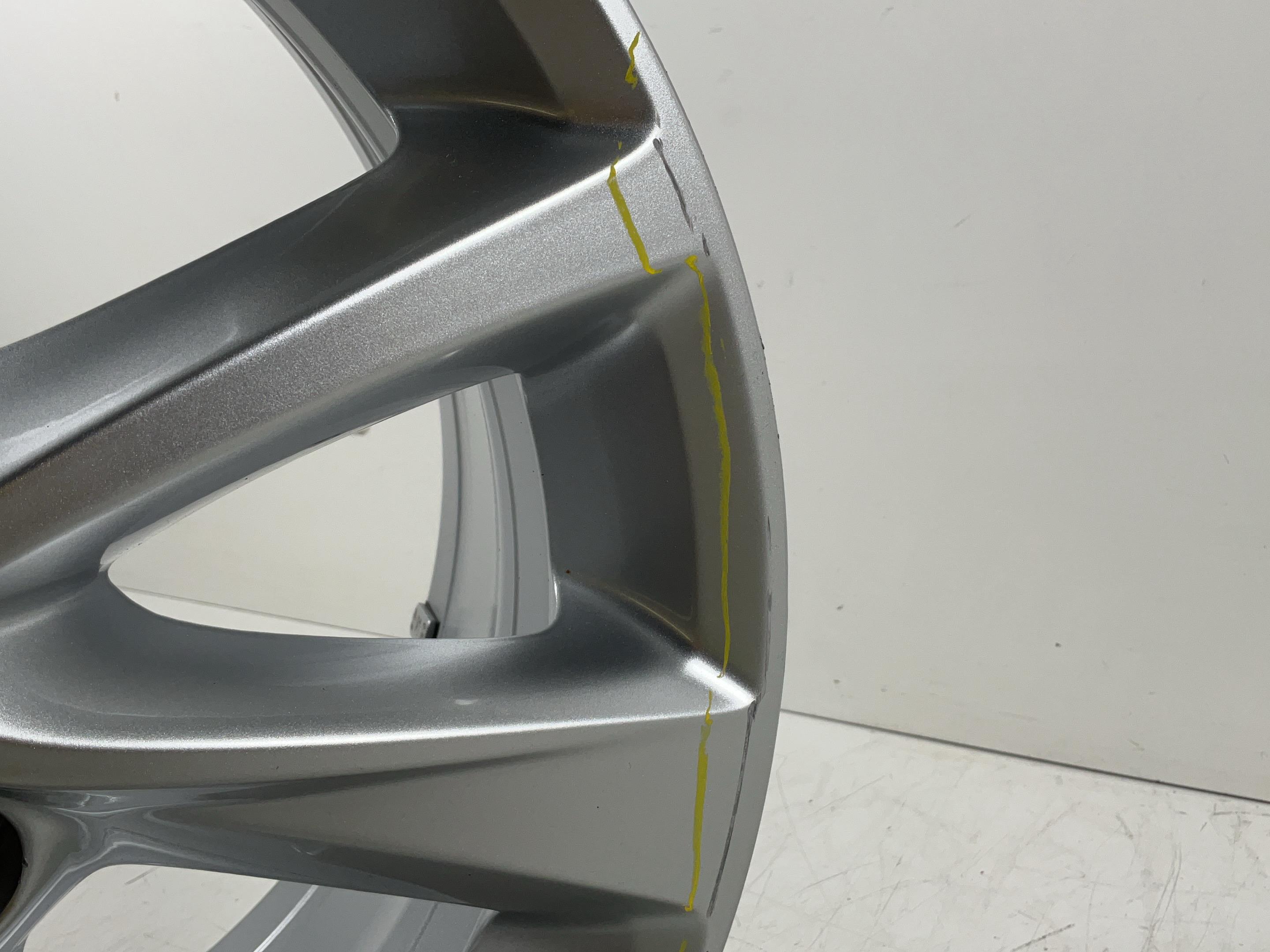 Rim light Alloy OPEL Corsa F (P2JO) 1.2  74 kW  101 PS (07.2019-> )