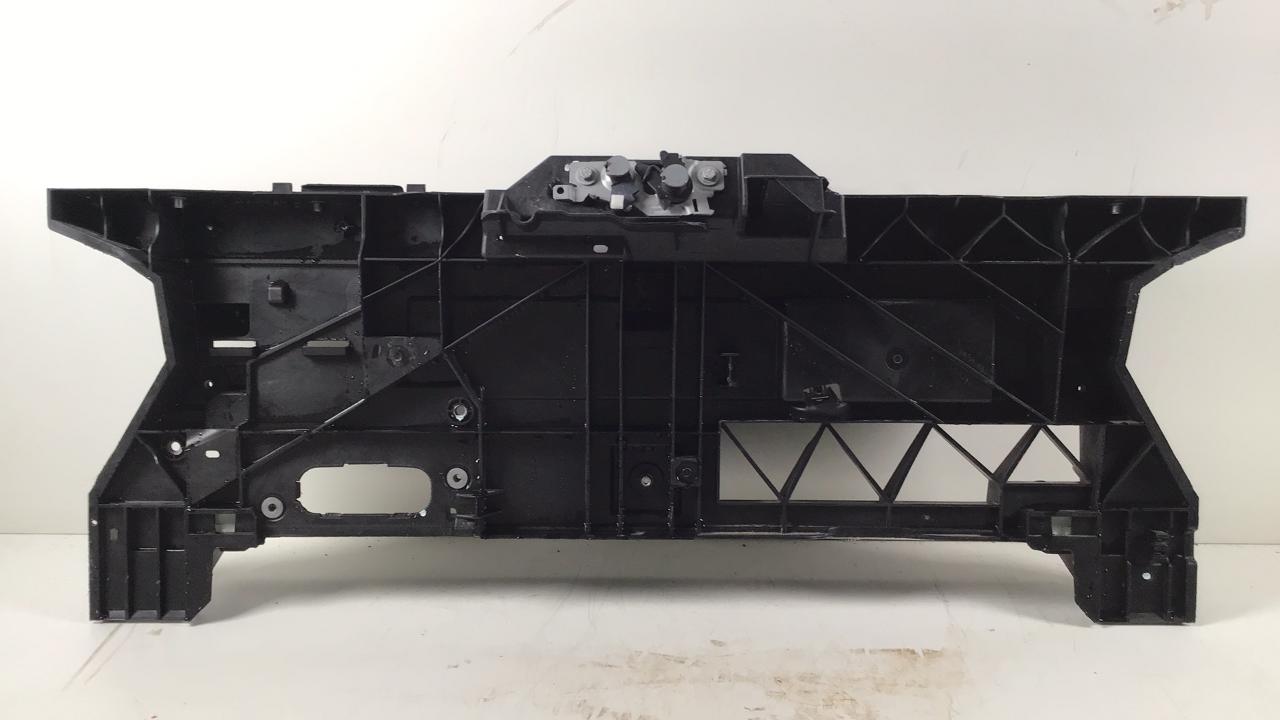 Equimpent rack PEUGEOT Expert III Kasten (V) E-Expert  100 kW  136 PS (09.2020-> )