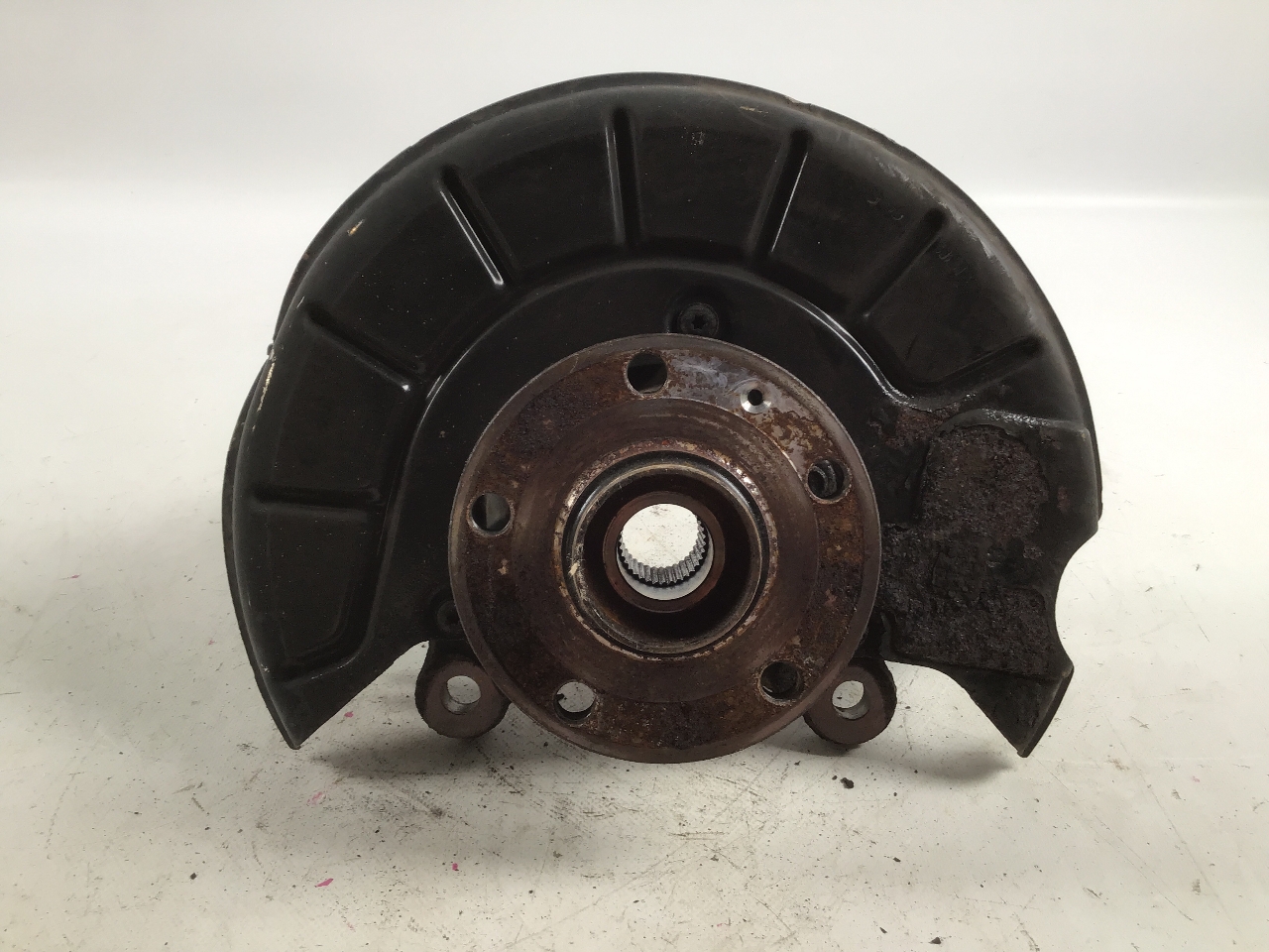 Zwrotnica lewy przód VW Jetta III (1K2) 2.0 TFSI  147 kW  200 PS (10.2005-10.2010)