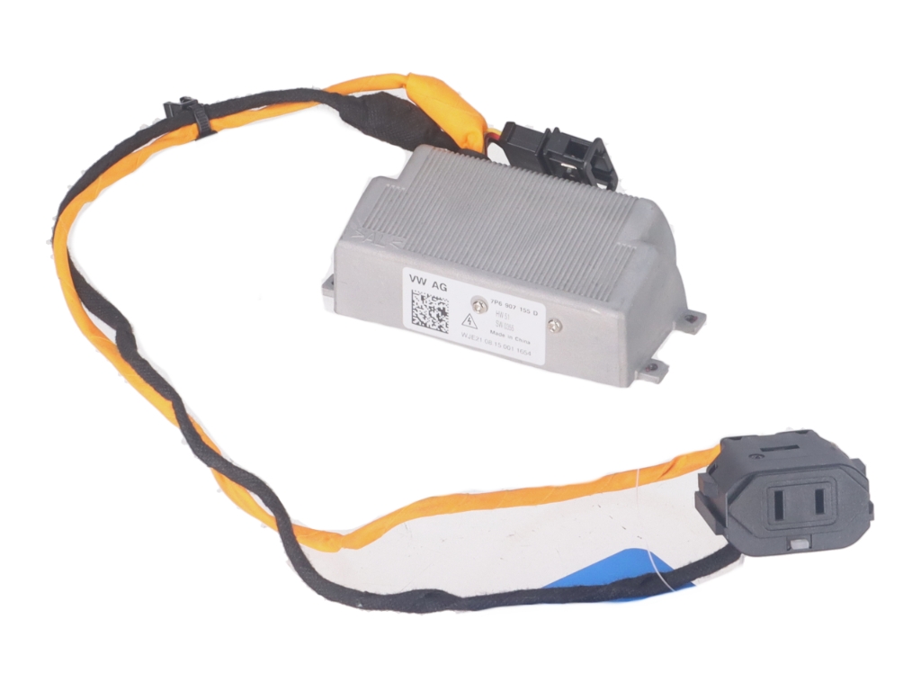 230V-Anschluss VW Touareg II (7P) 3.0 TDI V6  176 kW  239 PS (01.2010-03.2018) 230V-Anschluss VW Touareg II (7P) 3.0 TDI V6  176 kW  239 PS (01.2010-03.2018)