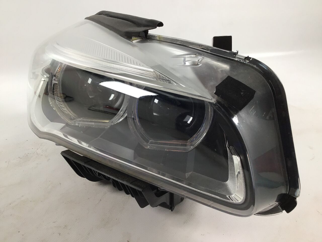Headlight right BMW 2er Gran Tourer (F46) 218i  100 kW  136 PS (03.2015-02.2018)