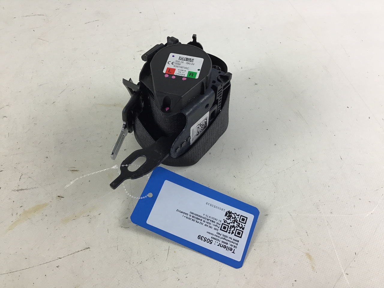 Belt left rear BMW 5er (G30, F90) 530i  185 kW  252 PS (09.2016-> ) Belt left rear BMW 5er (G30, F90) 530i  185 kW  252 PS (09.2016-> )