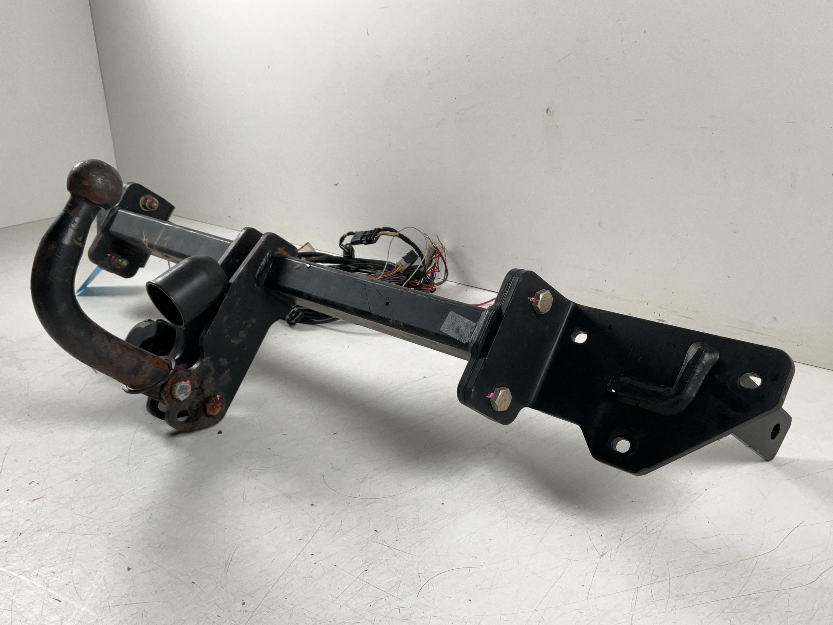 Trailer coupling JEEP Renegade (B1, BU, BV) 2.0 CRD 4x4  103 kW  140 PS (07.2014-> )
