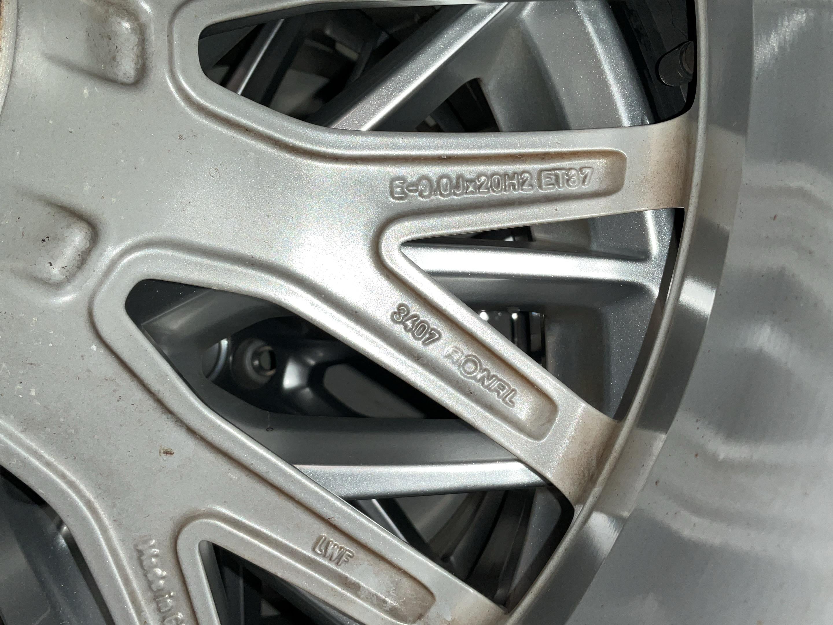 Wielen set AUDI A8 (4H) 4.0 TFSI quattro  320 kW  435 PS (10.2013-12.2015)
