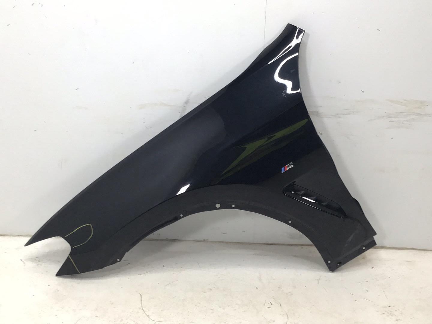 Błotnik lewy przód BMW X3 (G01, F97) xDrive 30i  183 kW  249 PS (08.2017-> )