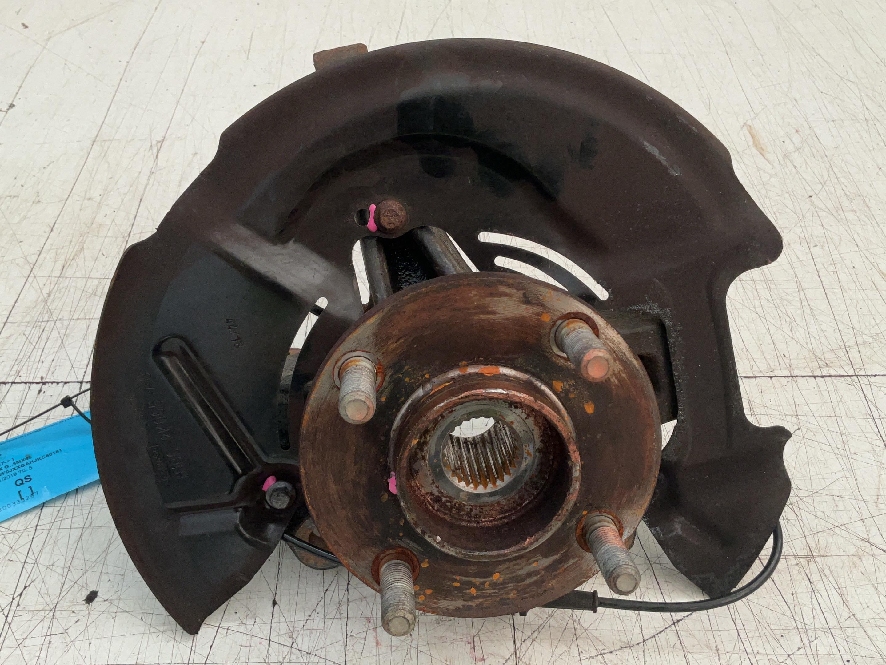 Achsschenkel links vorne FORD Fiesta VII (HJ, HF) 1.1  52 kW  70 PS (05.2017-> )