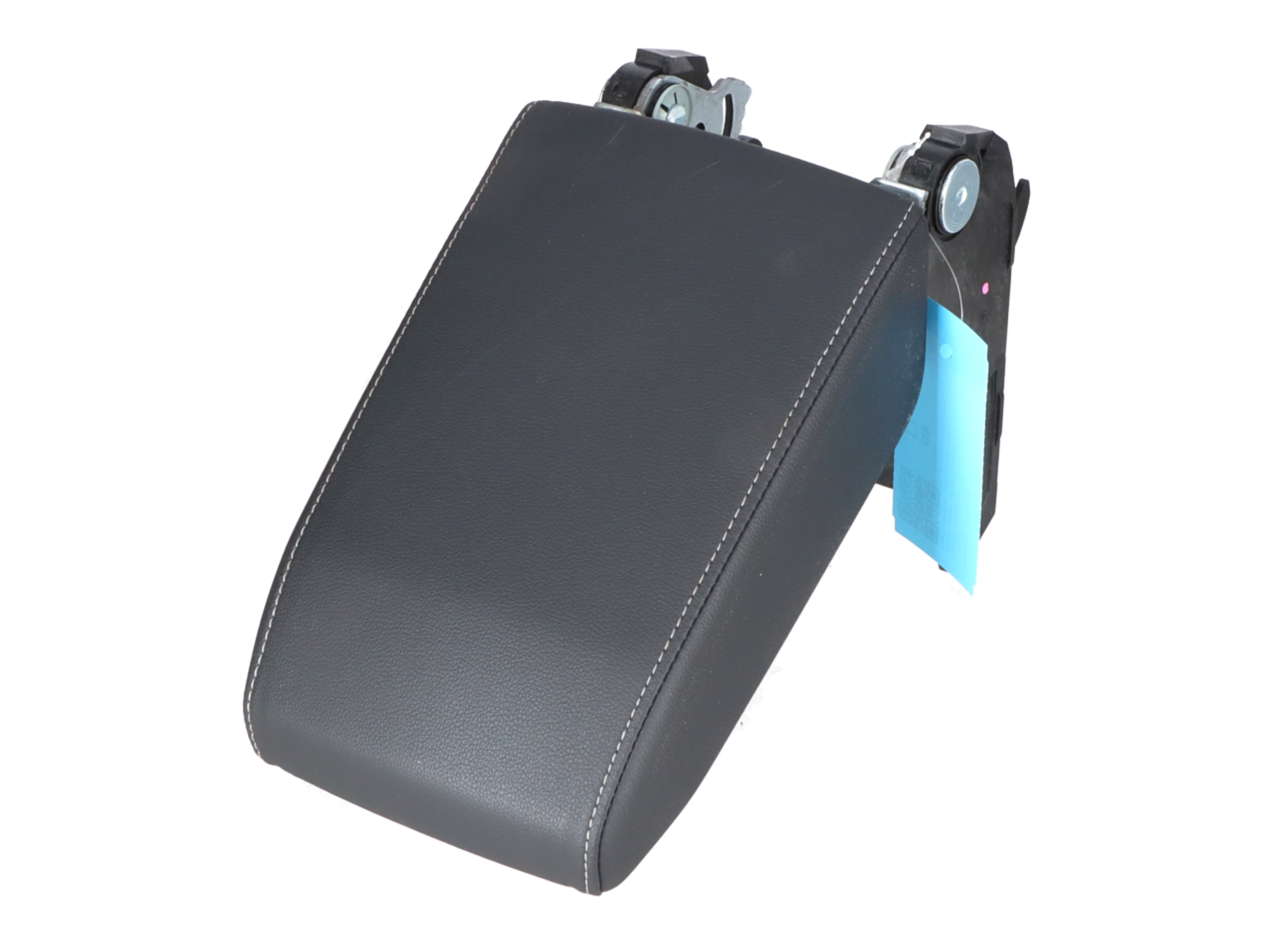 Accoudoir VW Golf VIII (CD) 2.0 TSI R 4motion  235 kW  320 PS (09.2020-> )