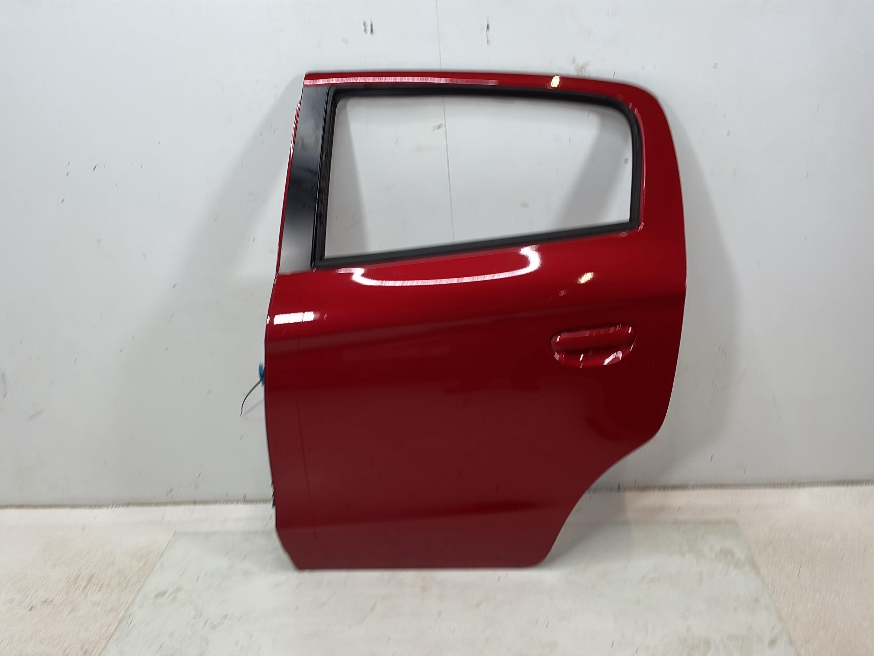 Tür links hinten MITSUBISHI Space Star VI Schrägheck (A0) 1.2  52 kW  71 PS (08.2020-> )