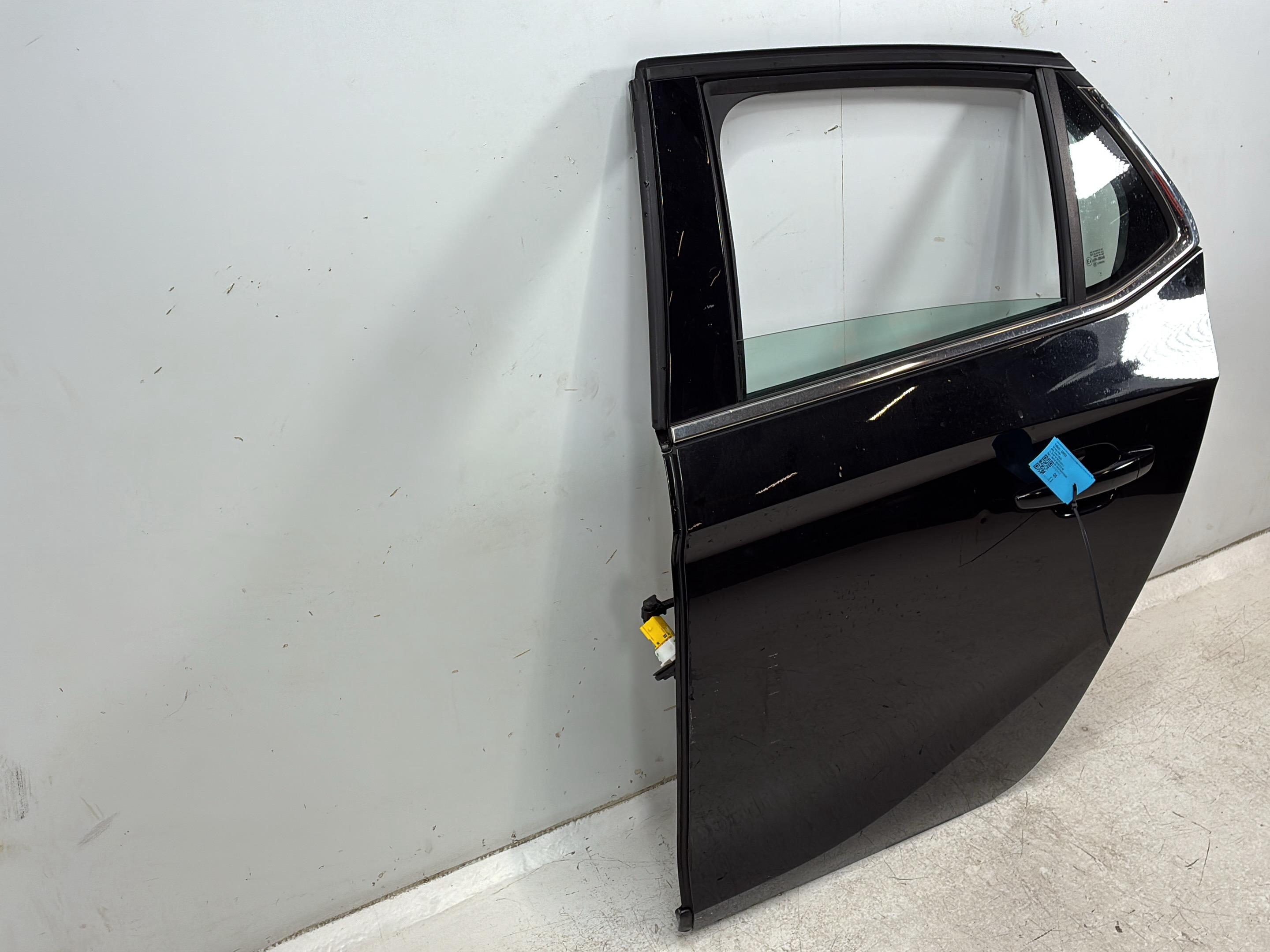 Portier linksachter OPEL Corsa F (P2JO) 1.2  74 kW  101 PS (07.2019-> )