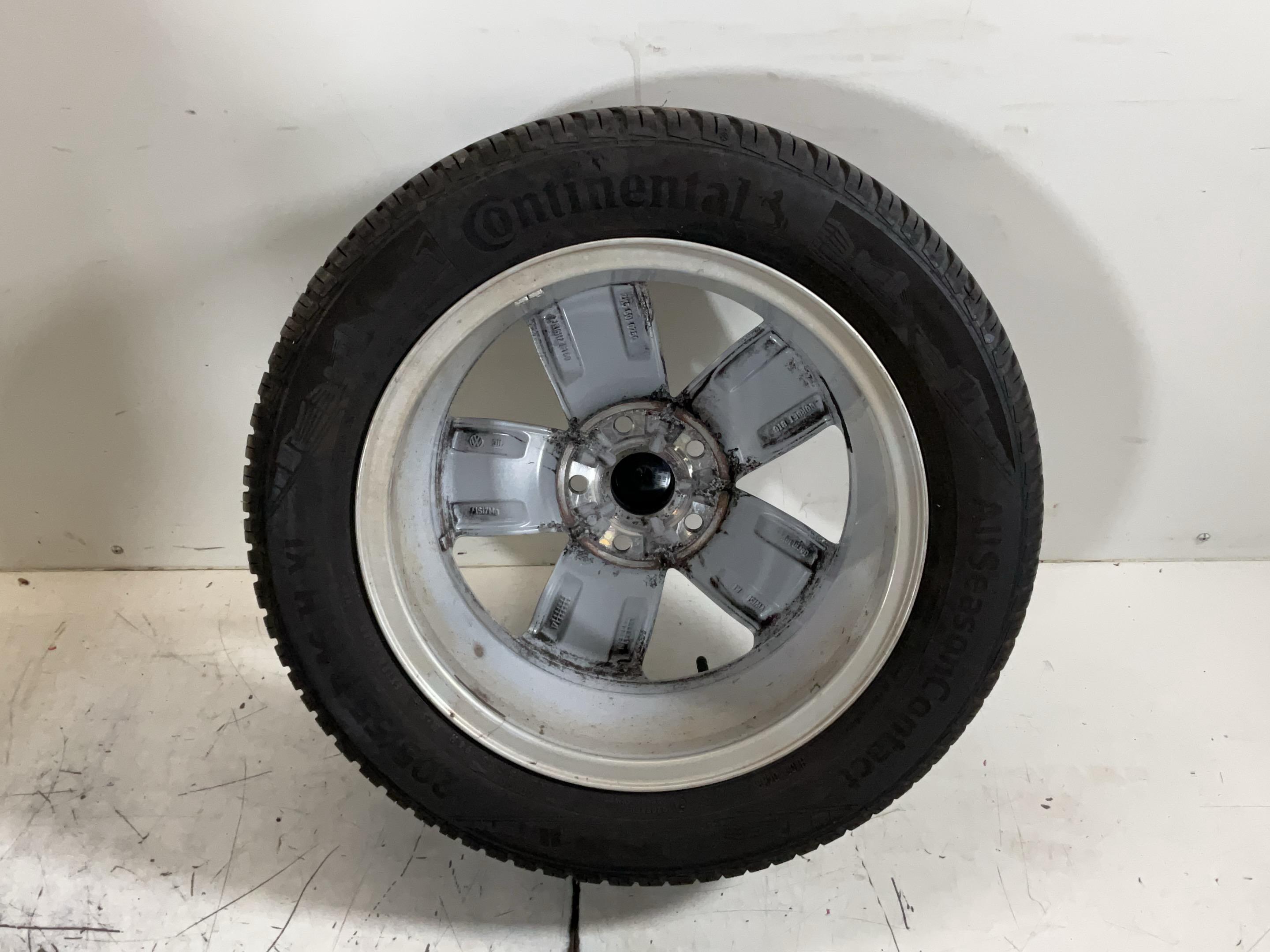 Entire wheel VW Caddy IV Kasten (SAA, SAH) 1.4 TSI  92 kW  125 PS (05.2015-> )