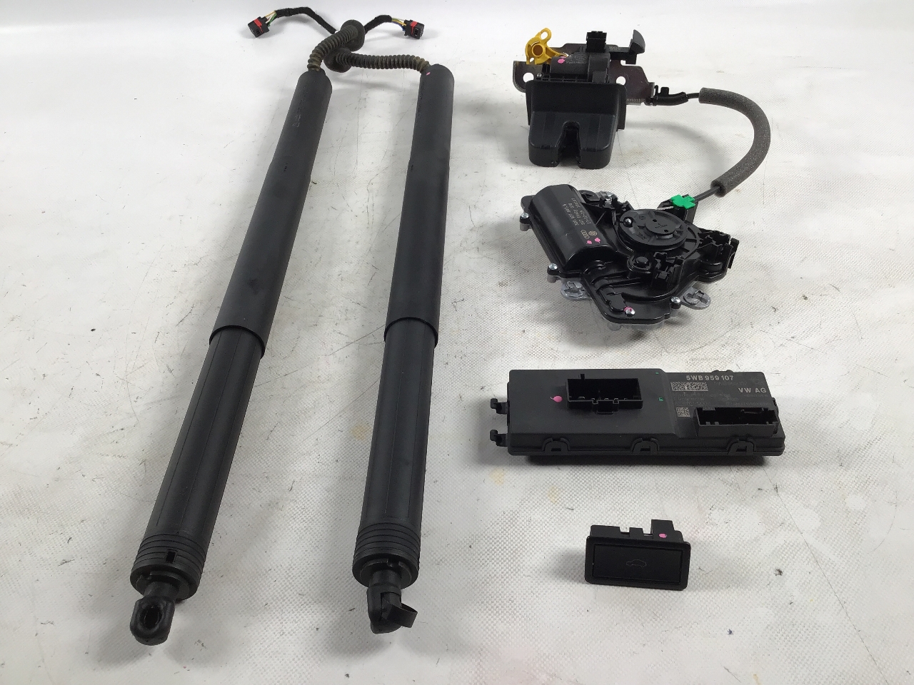 Set pentru hayon electric VW Arteon (3H) 2.0 TSI 4motion  200 kW  272 PS (09.2018-> )