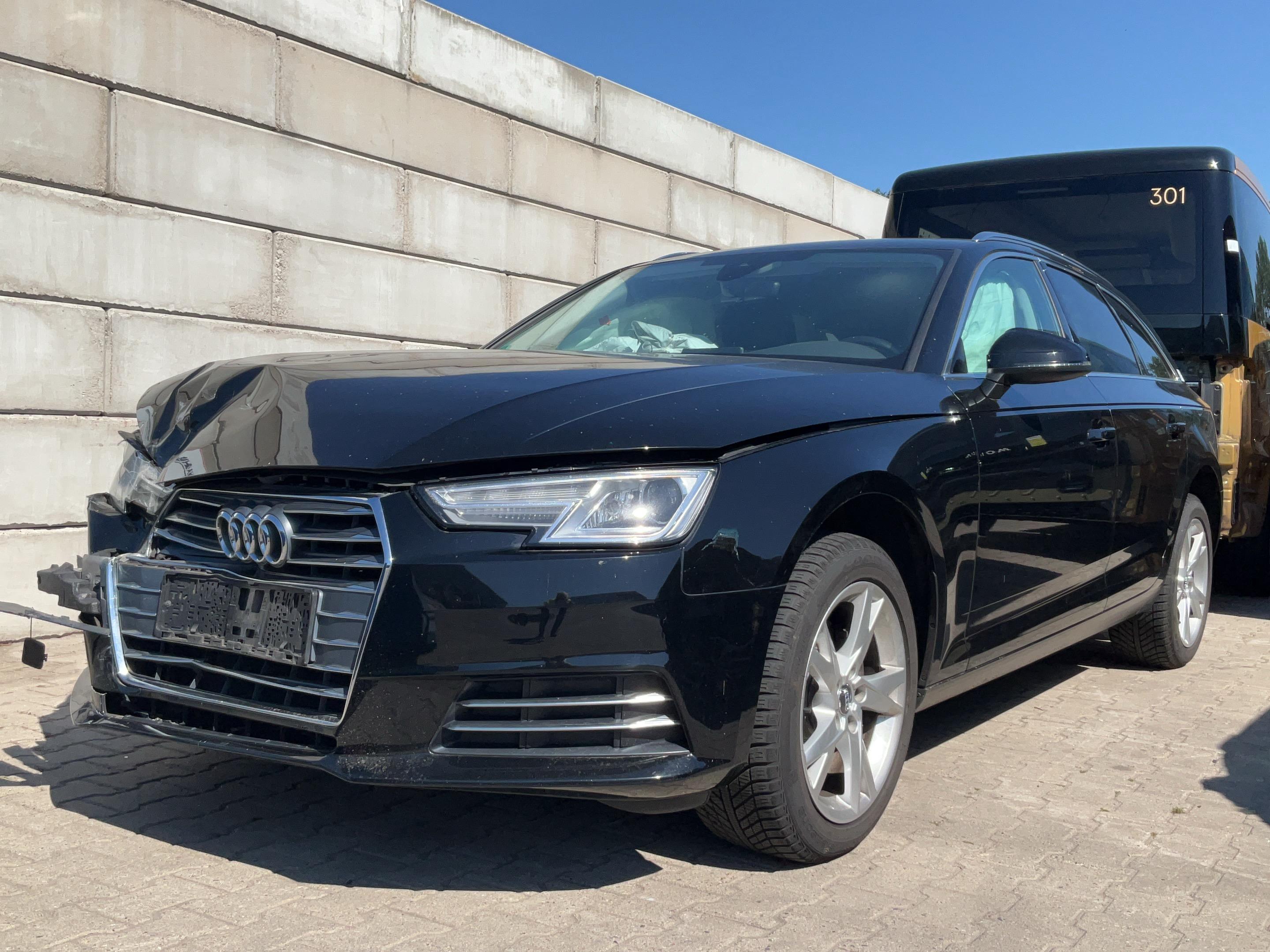 AUDI A4 Avant (8W, B9) 1.4 TFSI