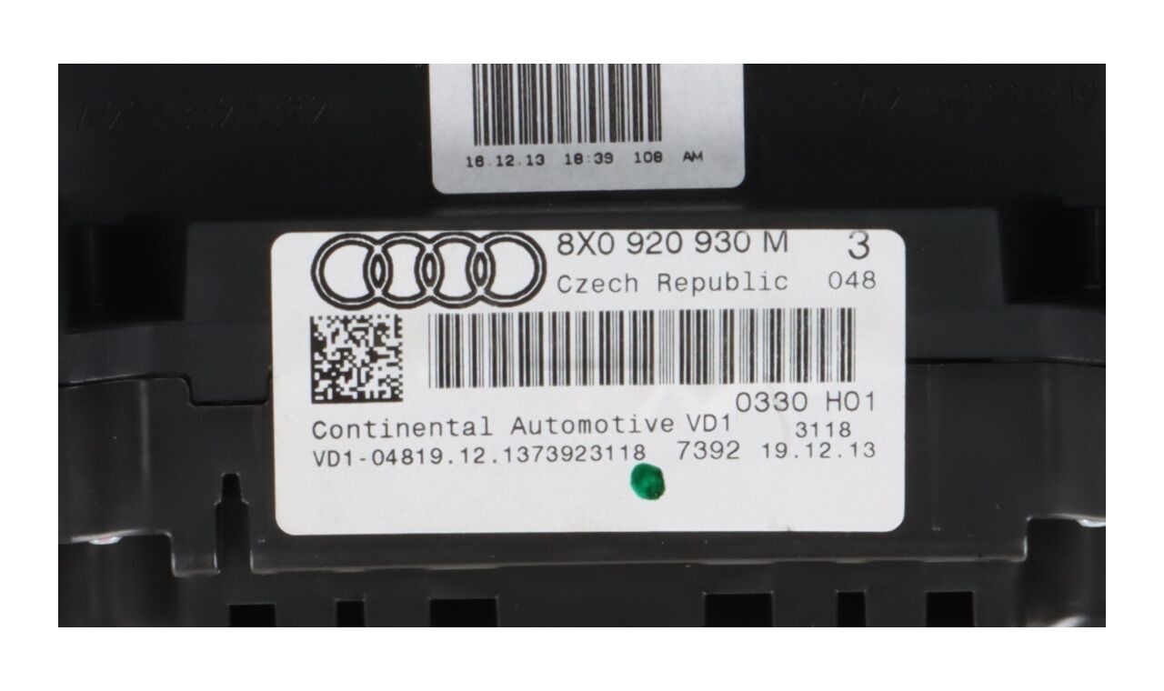 Instrument cluster AUDI A1 (8X) 1.2 TFSI  63 kW  86 PS (05.2010-04.2015)